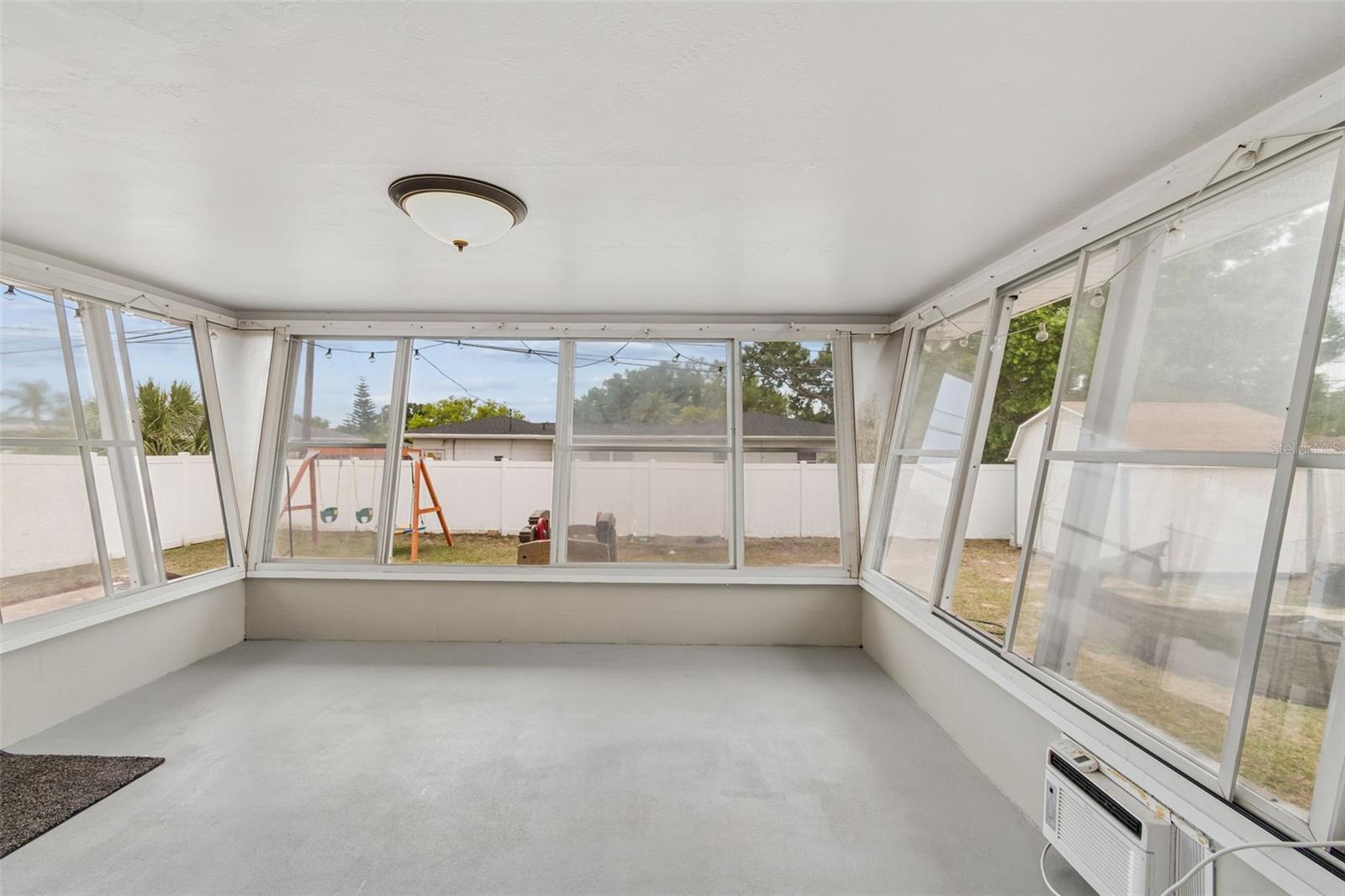 BRENTWOOD HEIGHTS 2ND ADD - Residential