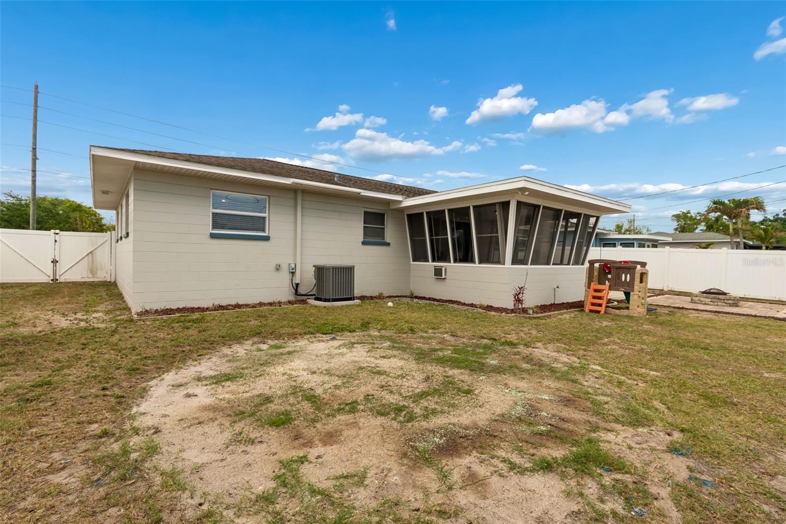 BRENTWOOD HEIGHTS 2ND ADD - Residential