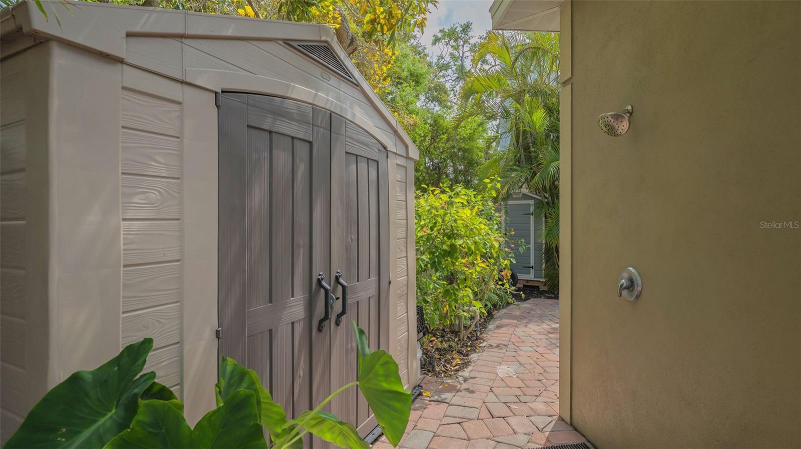 GILLESPIE PARK - Residential