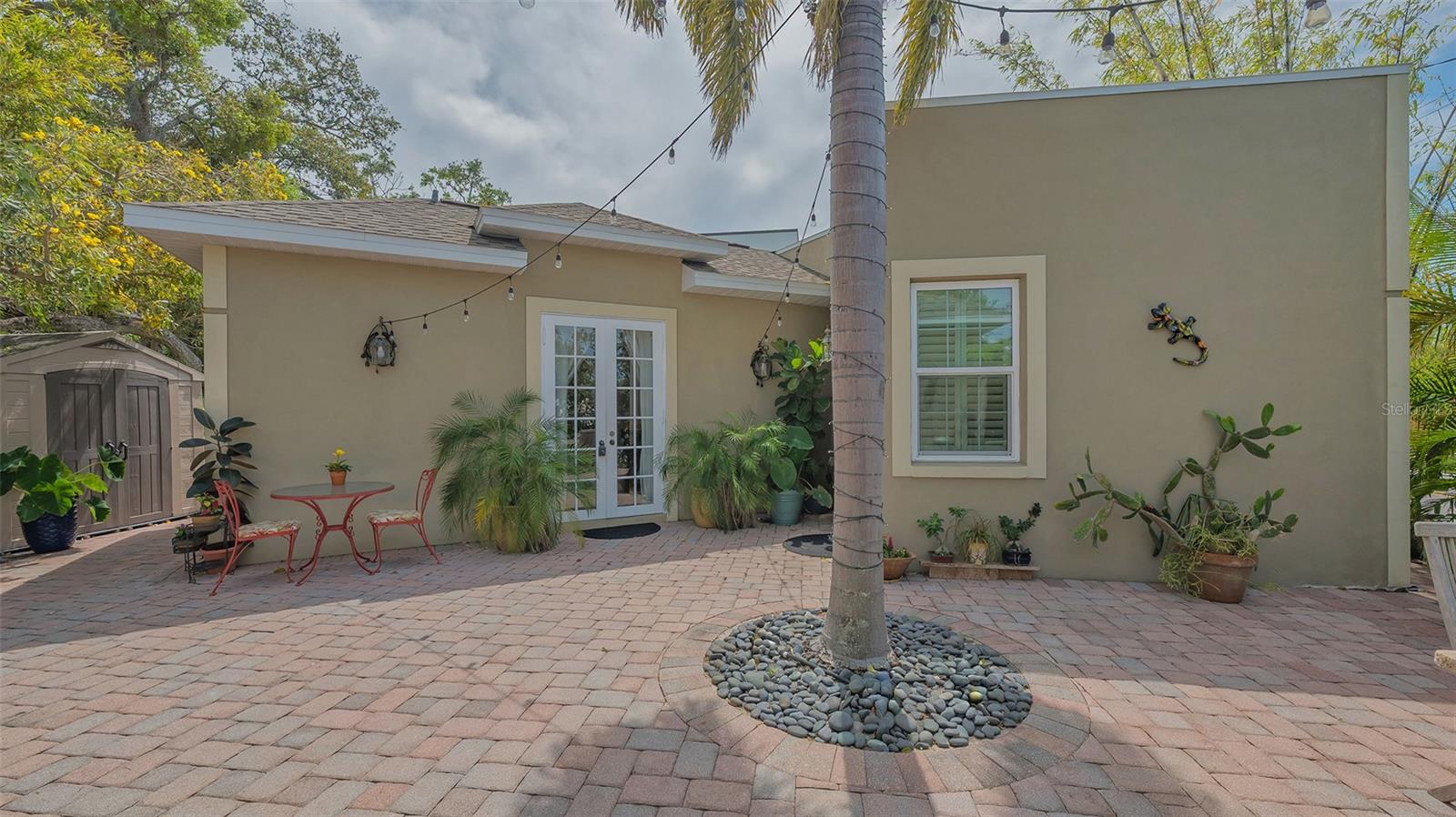 GILLESPIE PARK - Residential