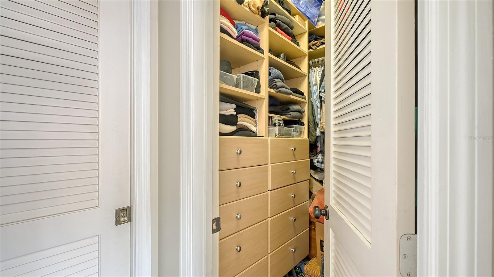 GILLESPIE PARK - Residential