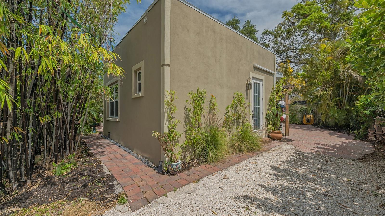 GILLESPIE PARK - Residential