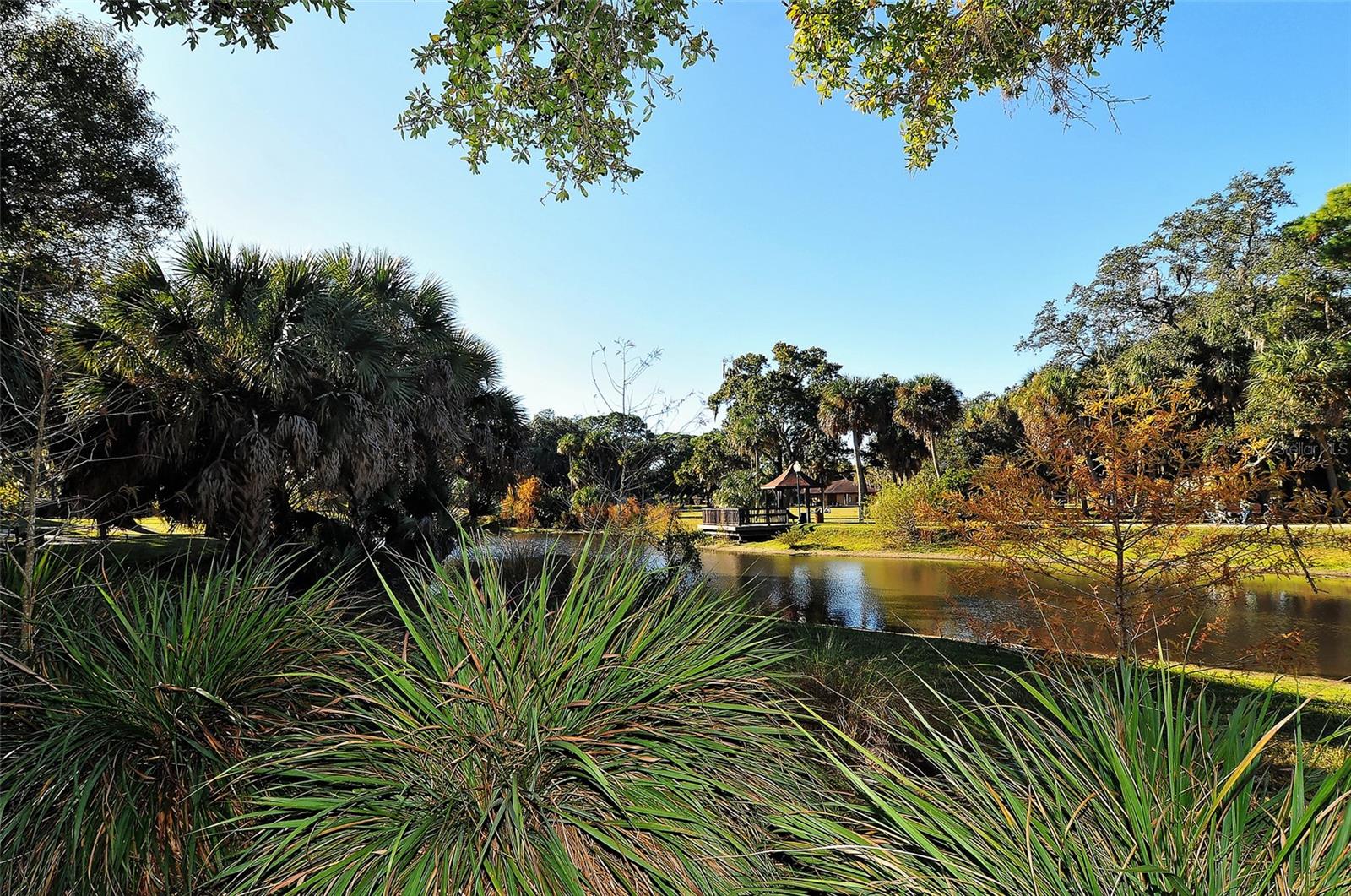 GILLESPIE PARK - Residential