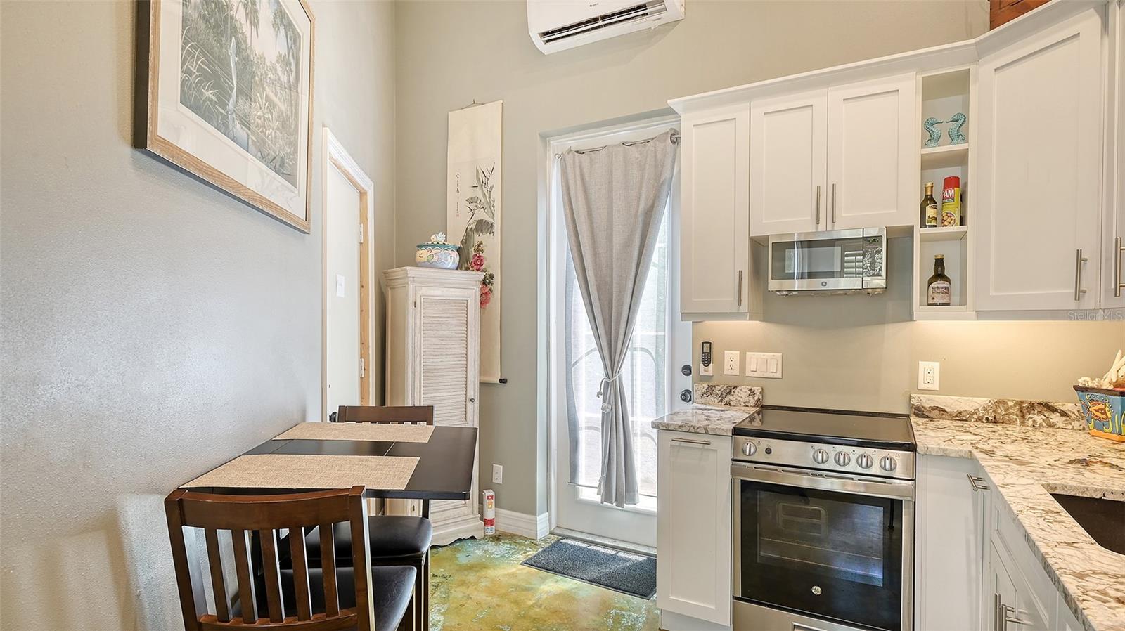 GILLESPIE PARK - Residential