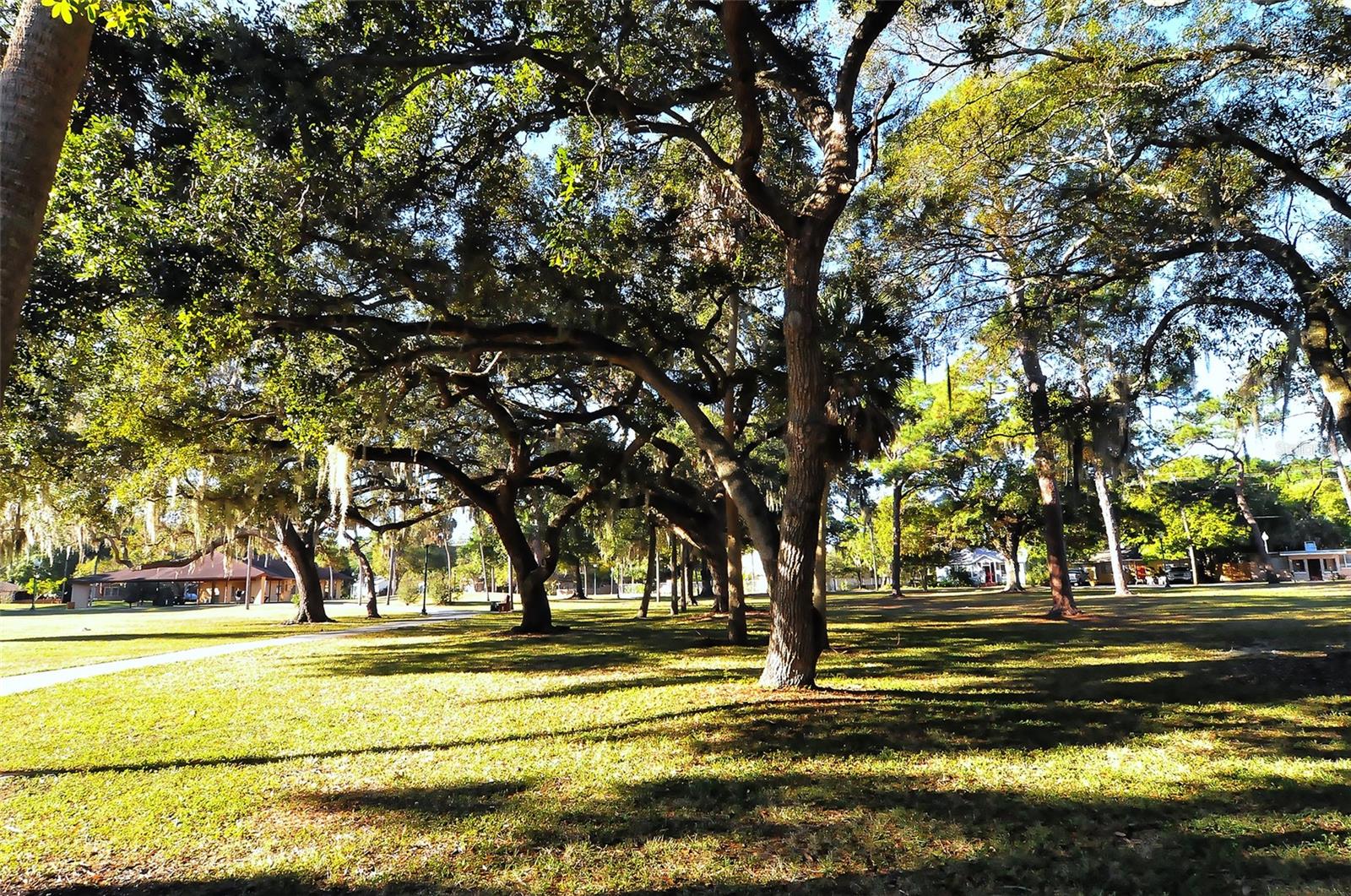 GILLESPIE PARK - Residential