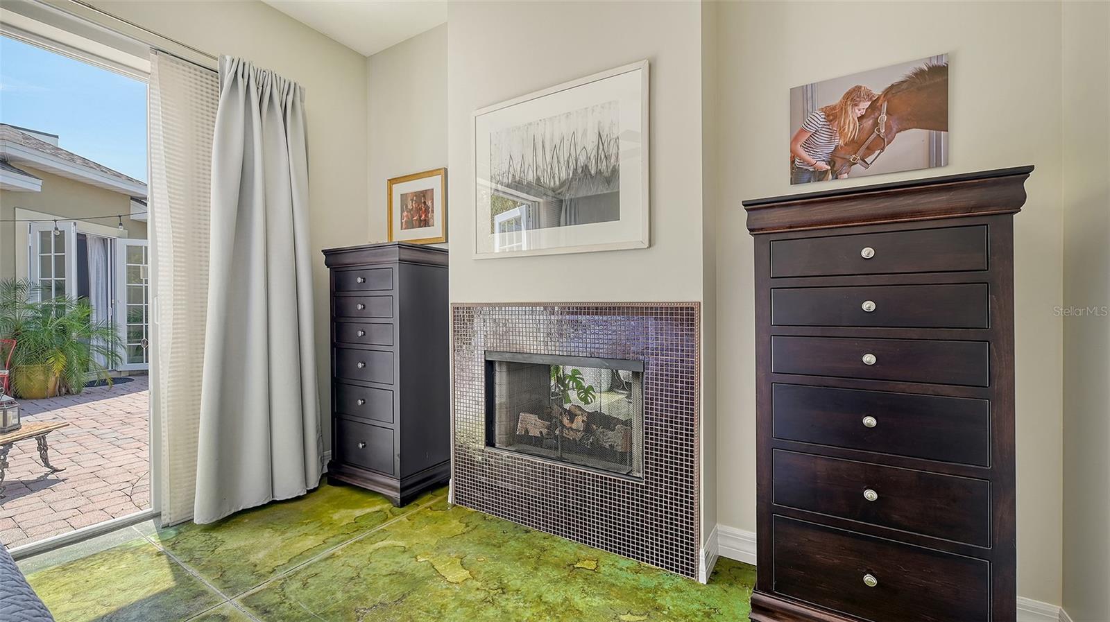 GILLESPIE PARK - Residential