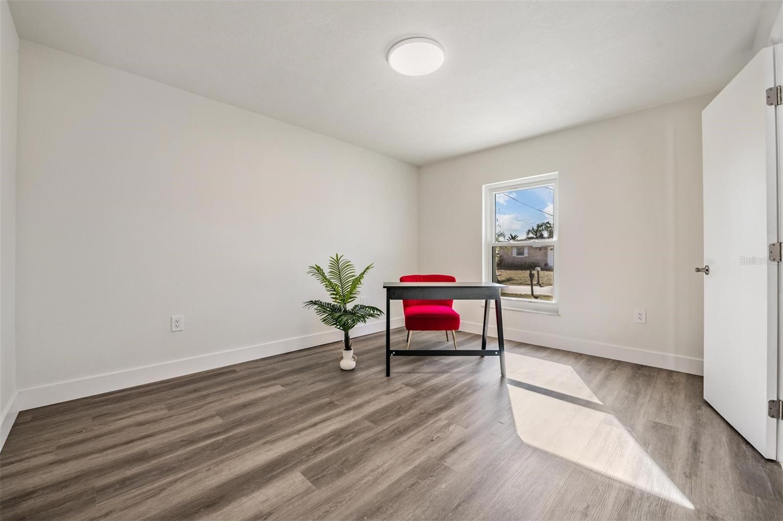 LAKE SHORE ESTATES - Residential