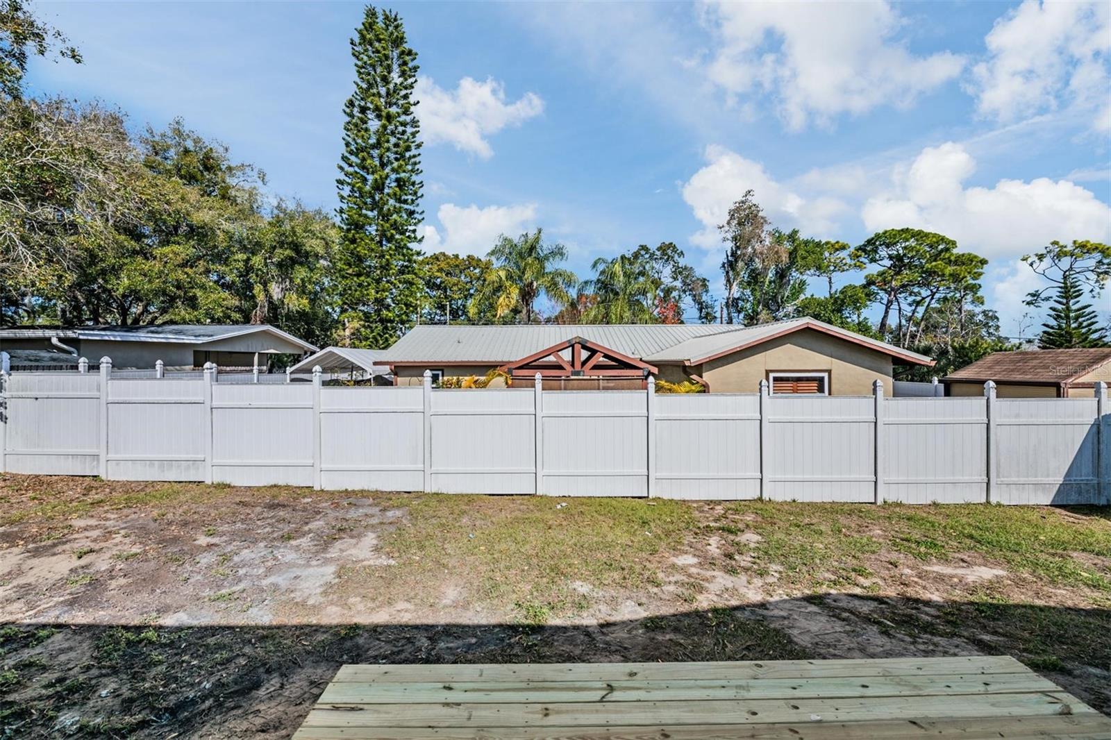 LAKE SHORE ESTATES - Residential