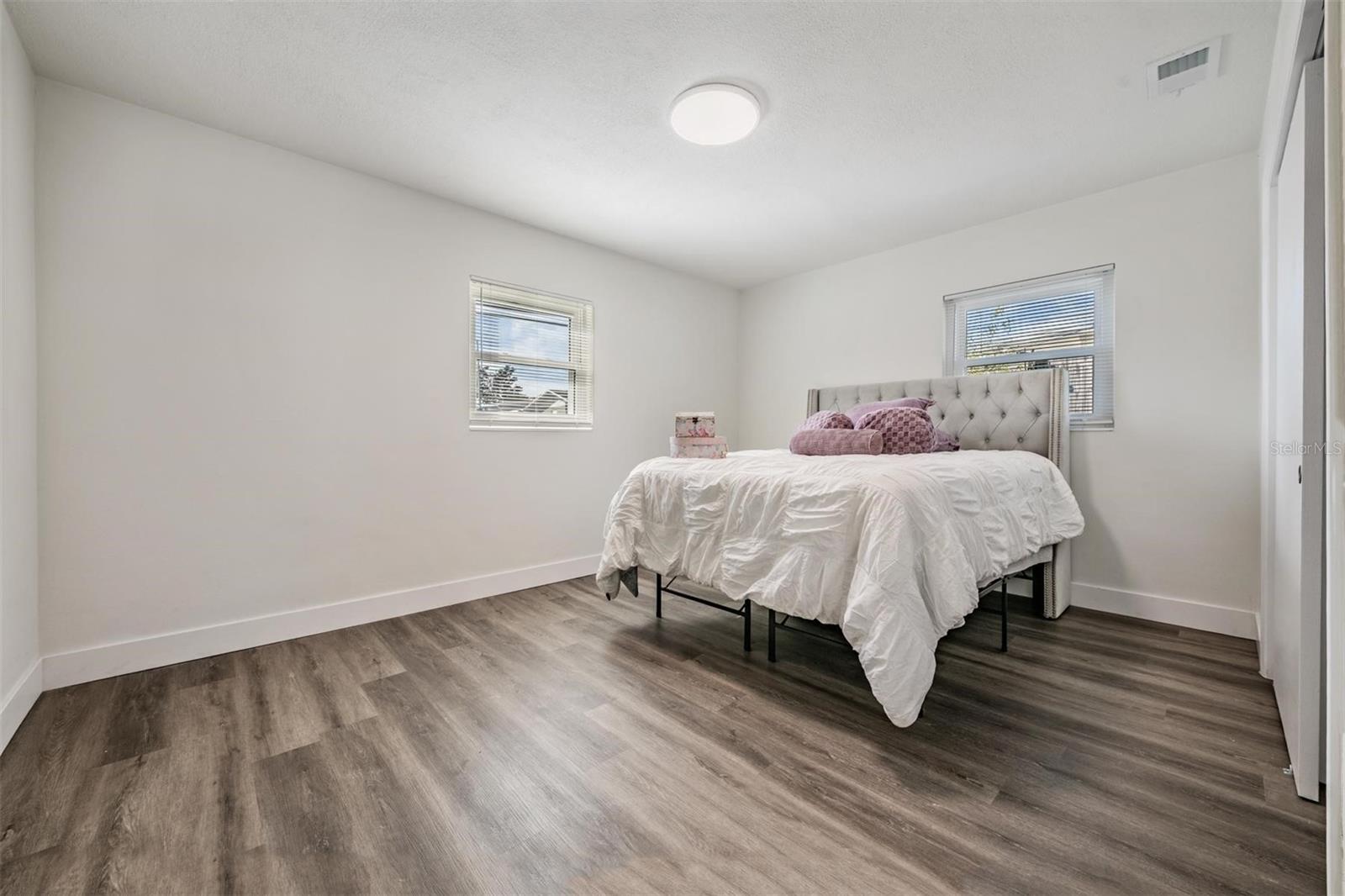 LAKE SHORE ESTATES - Residential