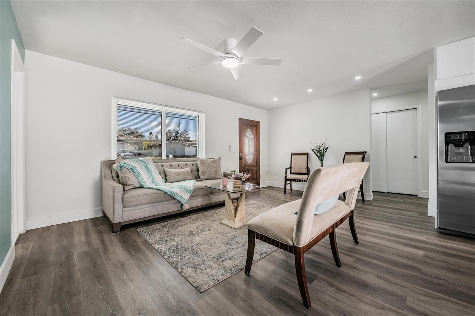 LAKE SHORE ESTATES - Residential