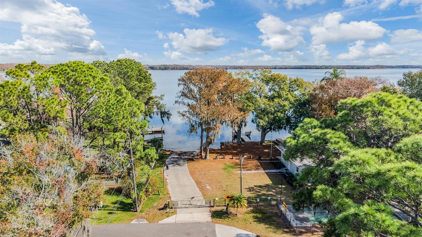 LAKE SHORE ESTATES - Residential