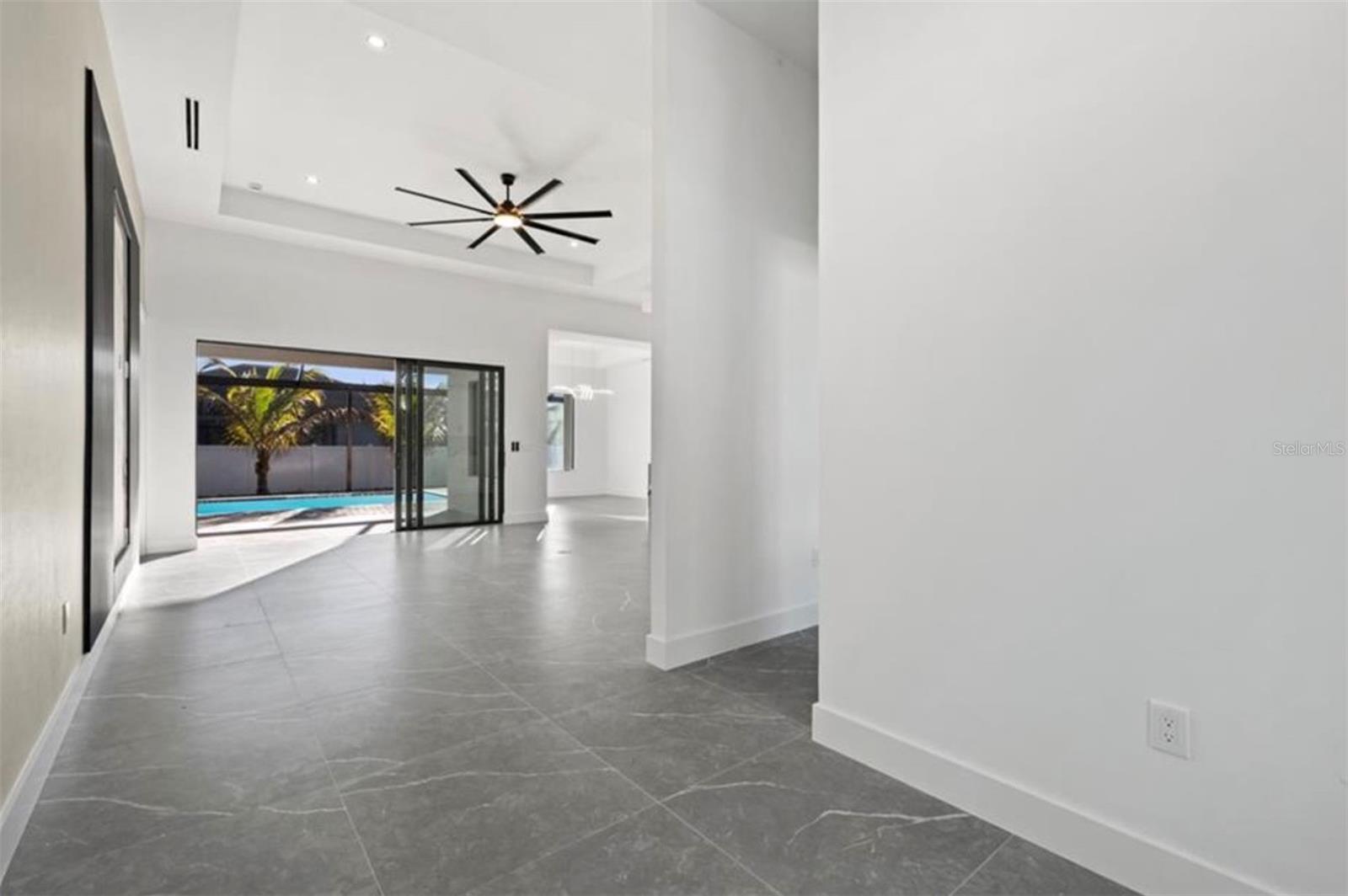 109 SW 37TH PL PLACE