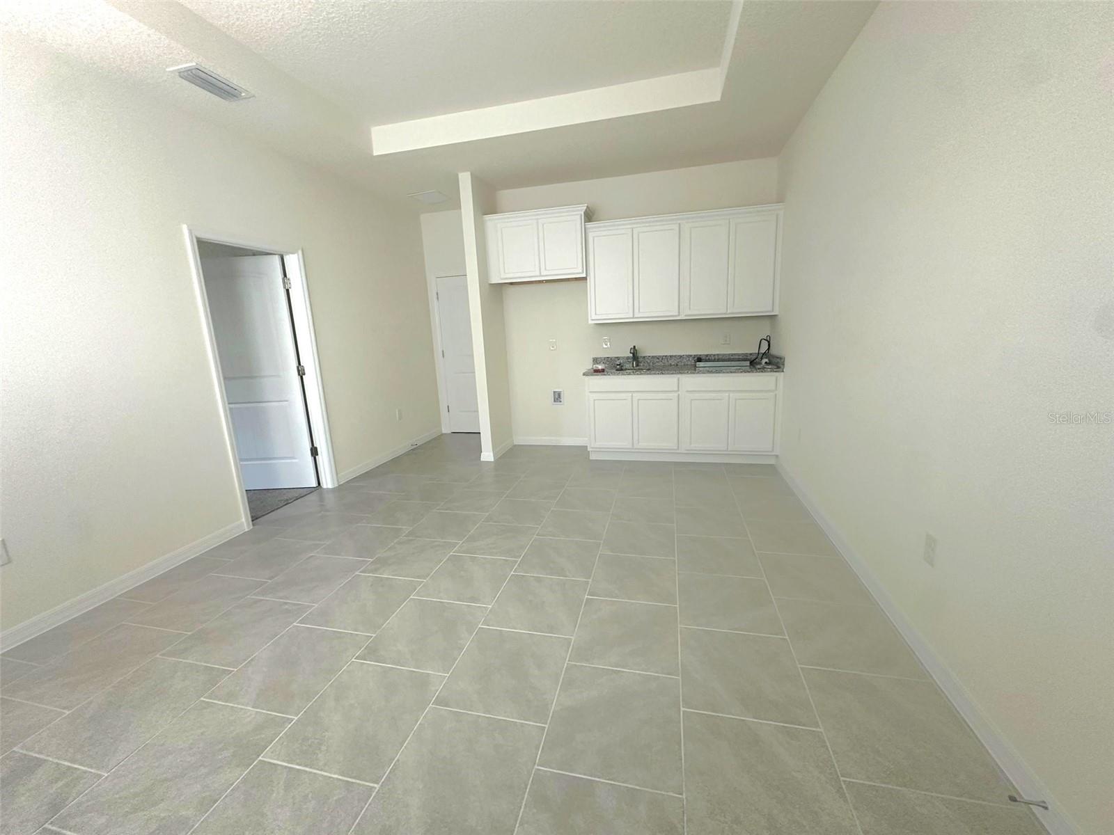 HARMONY WEST - Residential Lease
