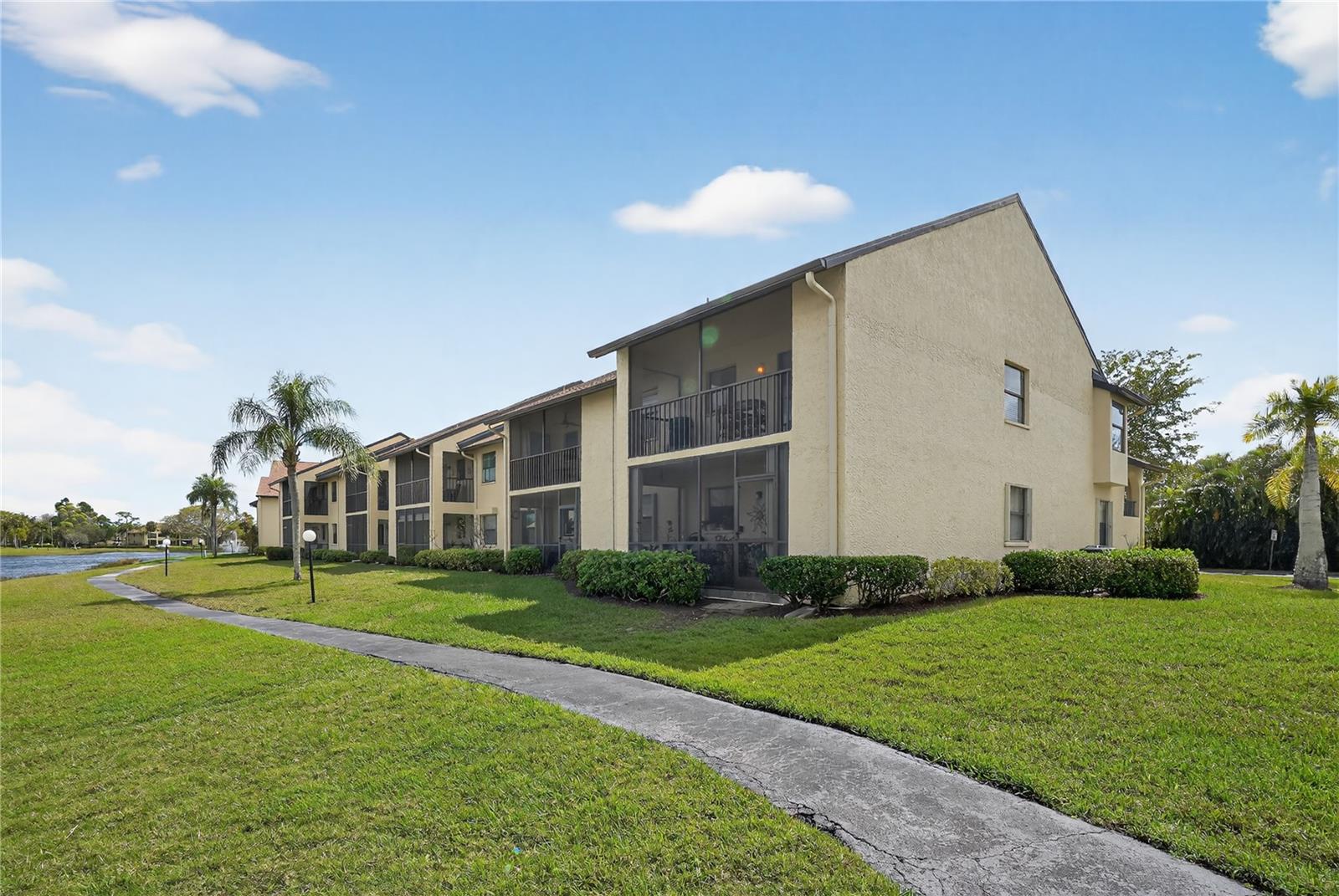 CLUB AT CRYSTAL LAKE - Residential