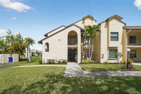 8565 CHARTER CLUB CIRCLE 6 FORT MYERS FL 33919