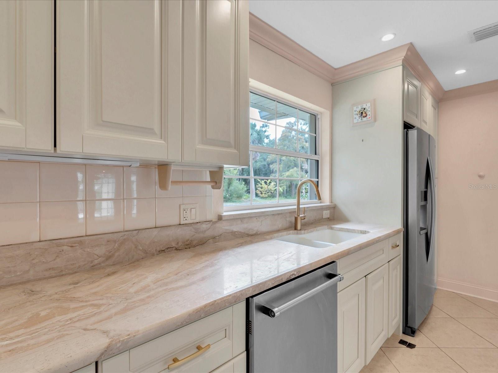 PARQUE NARVAEZ COLONIAL ADD - Residential