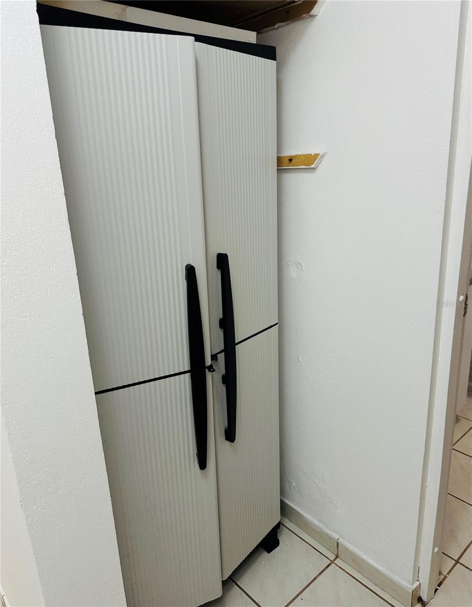 MEDIA LUNA - Residential