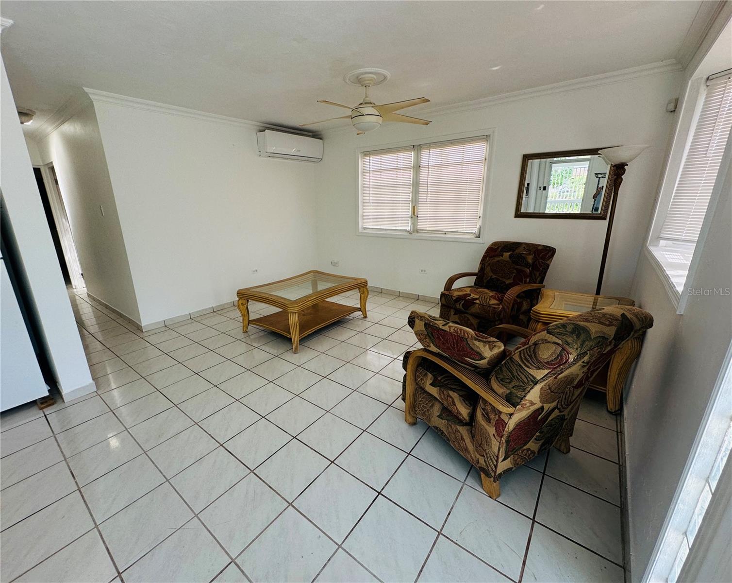 MEDIA LUNA - Residential