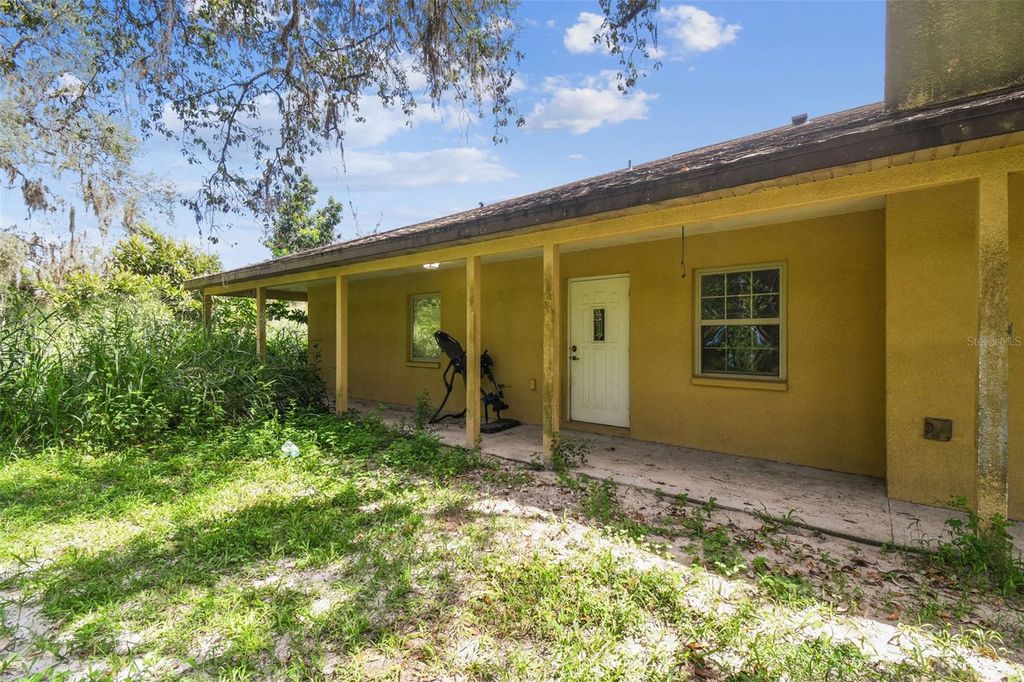 Photo of 12604 Choctaw Trail, Hudson, FL 34669 (MLS # TB8412992)