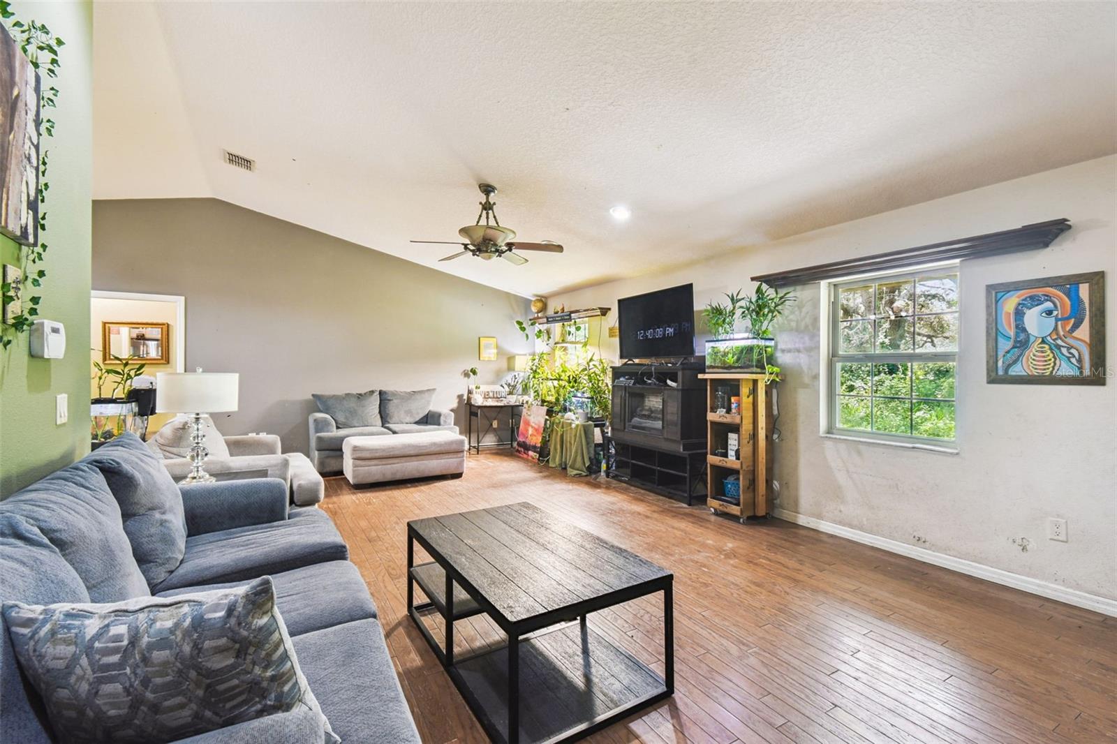 LAKEWOOD ACRES - Residential