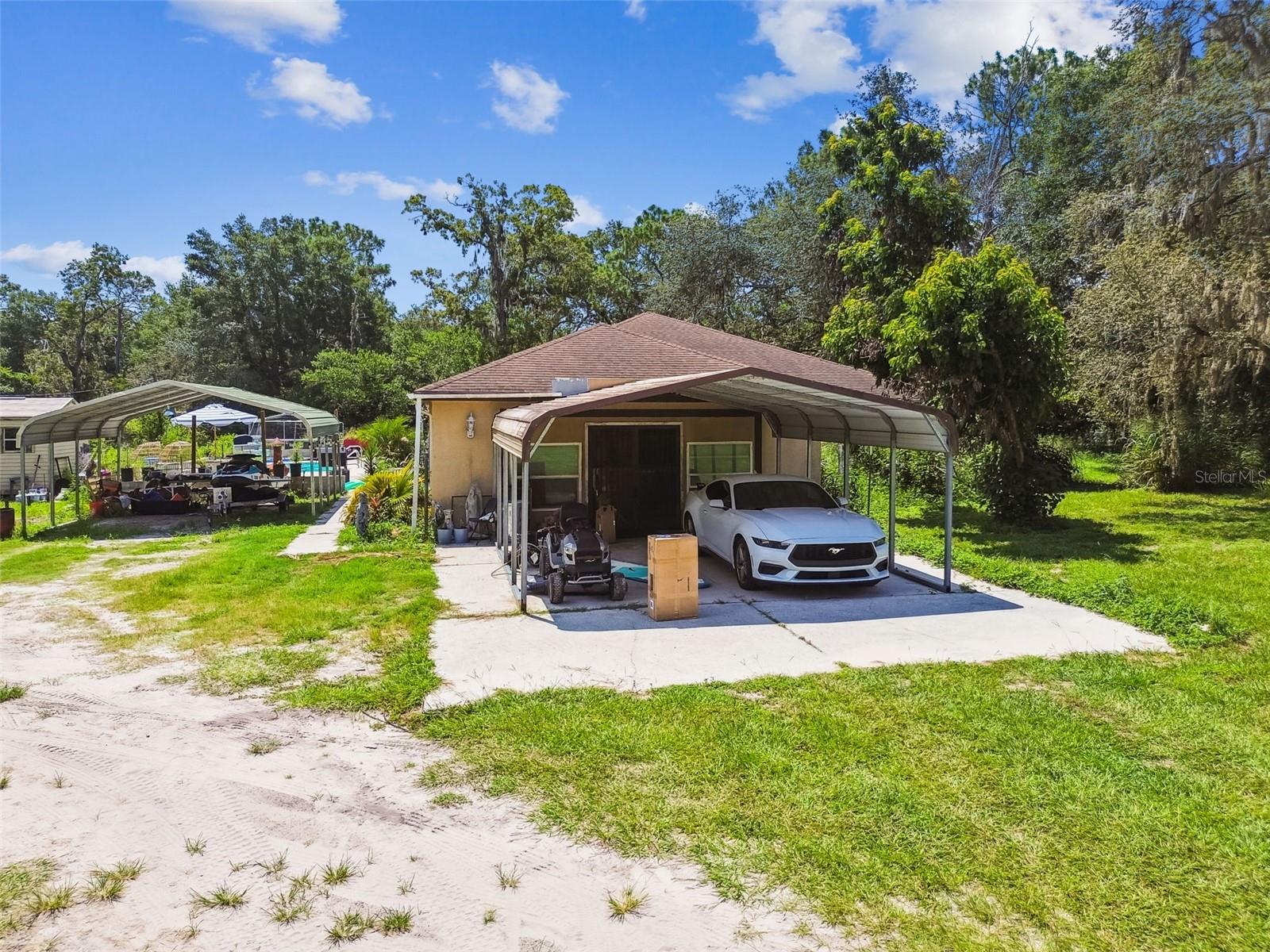 LAKEWOOD ACRES - Residential