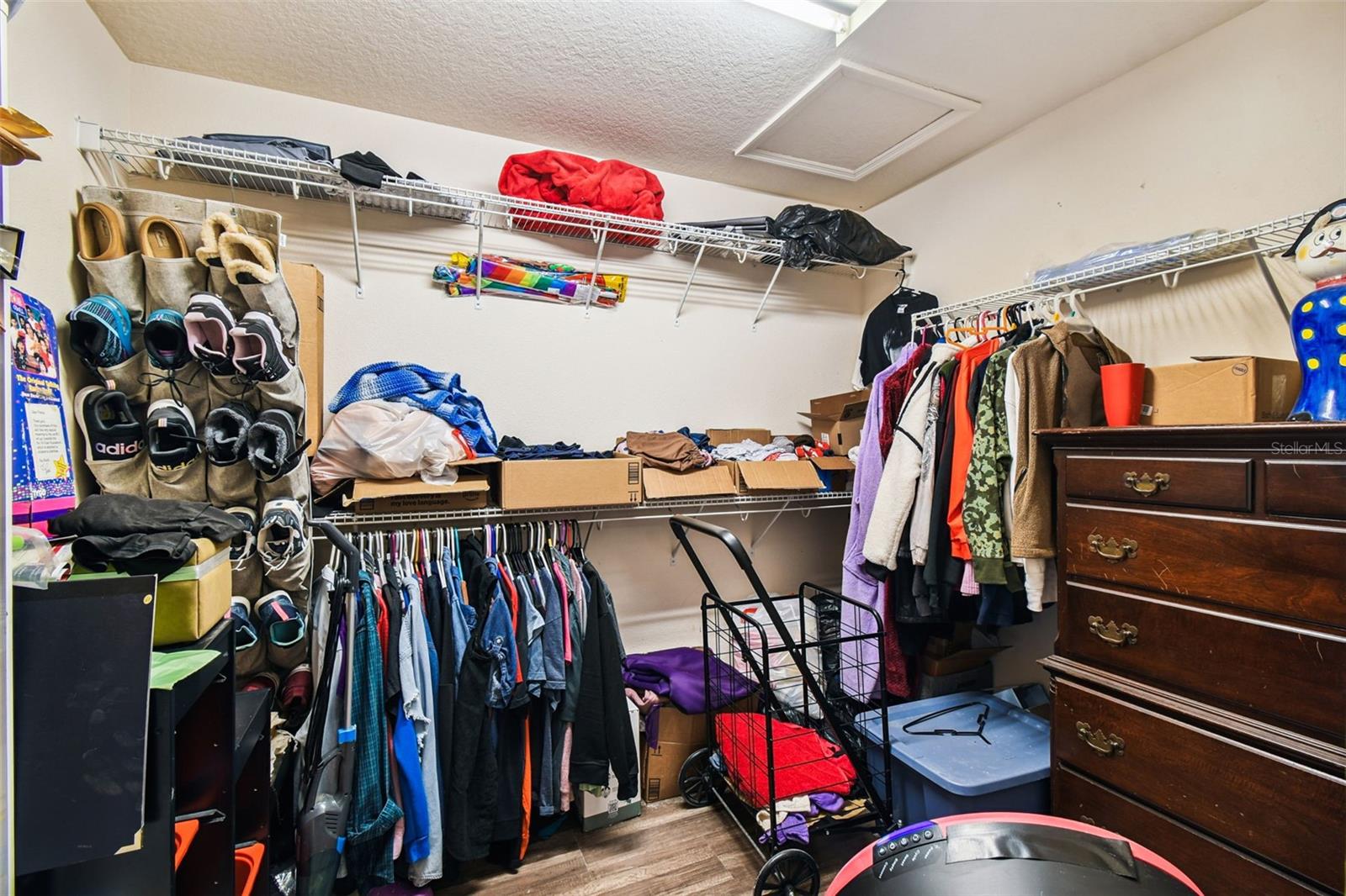 LAKEWOOD ACRES - Residential