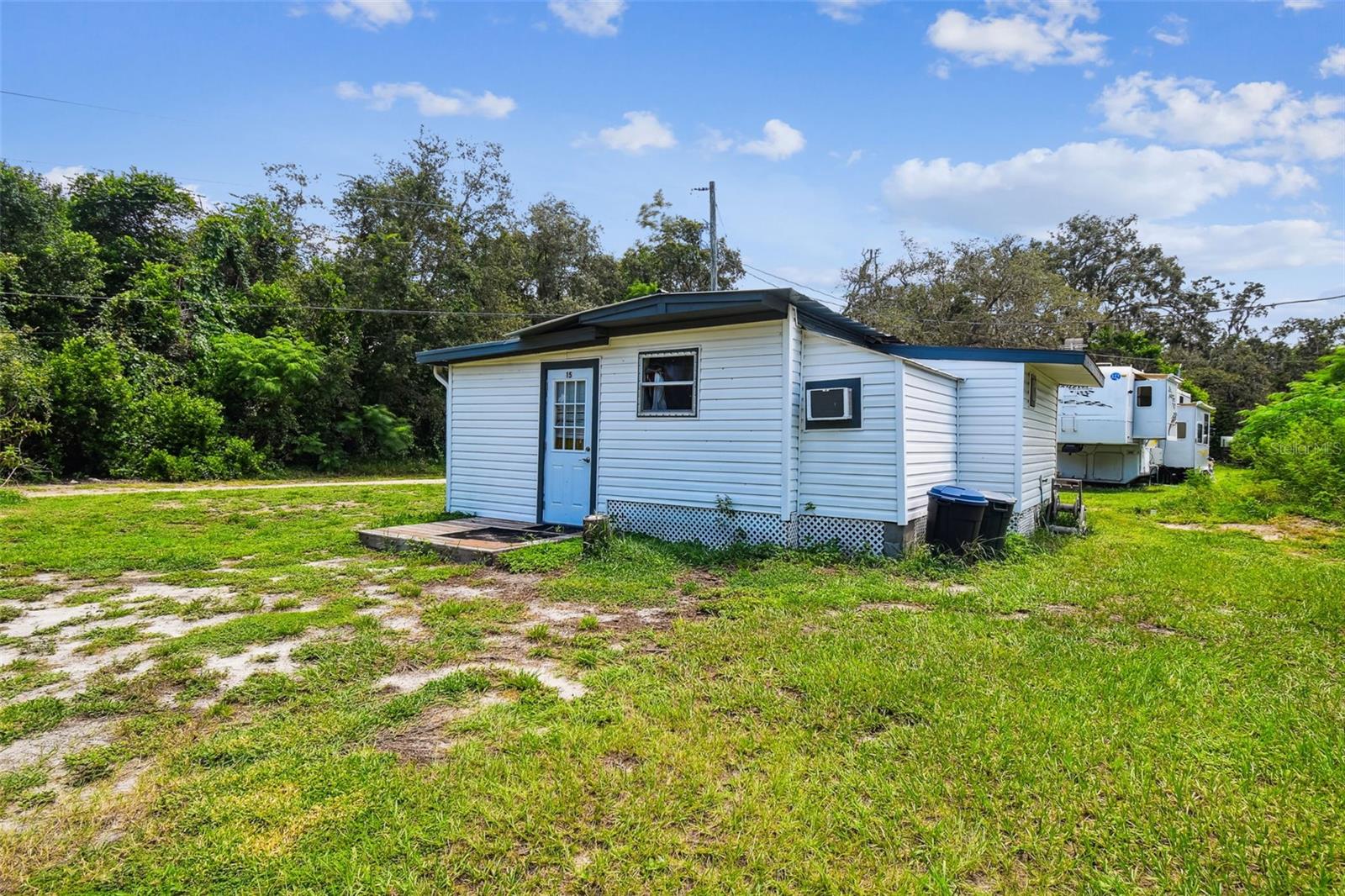 LAKEWOOD ACRES - Residential