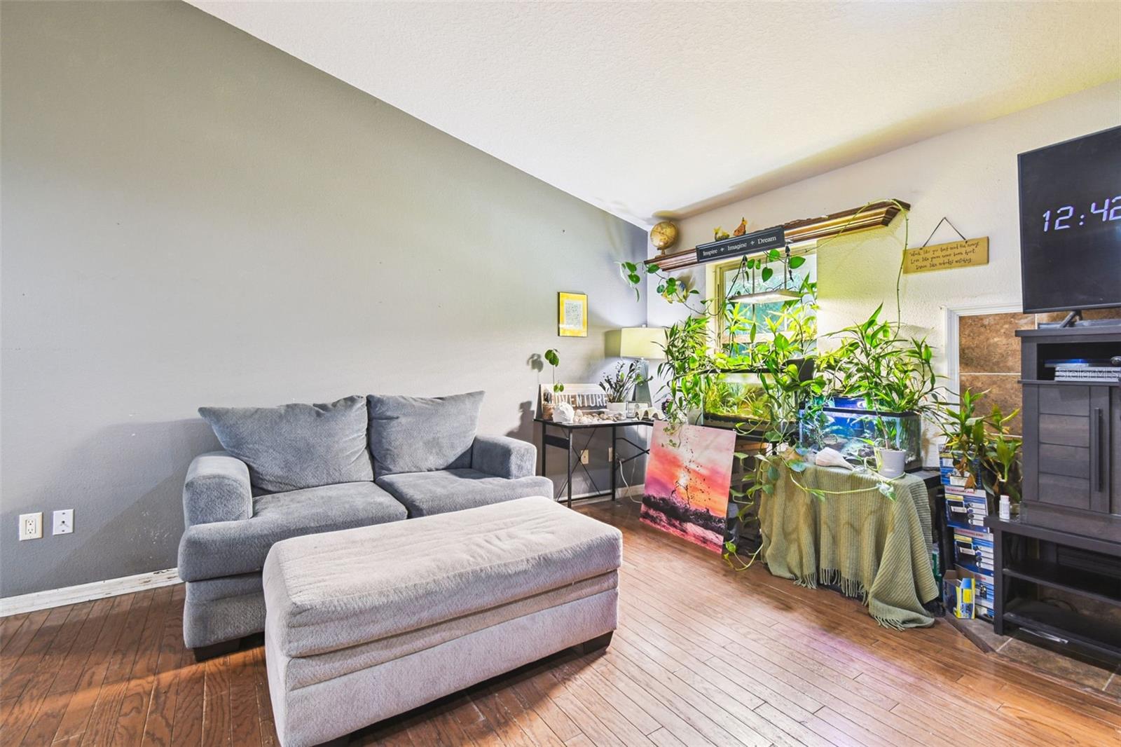 LAKEWOOD ACRES - Residential