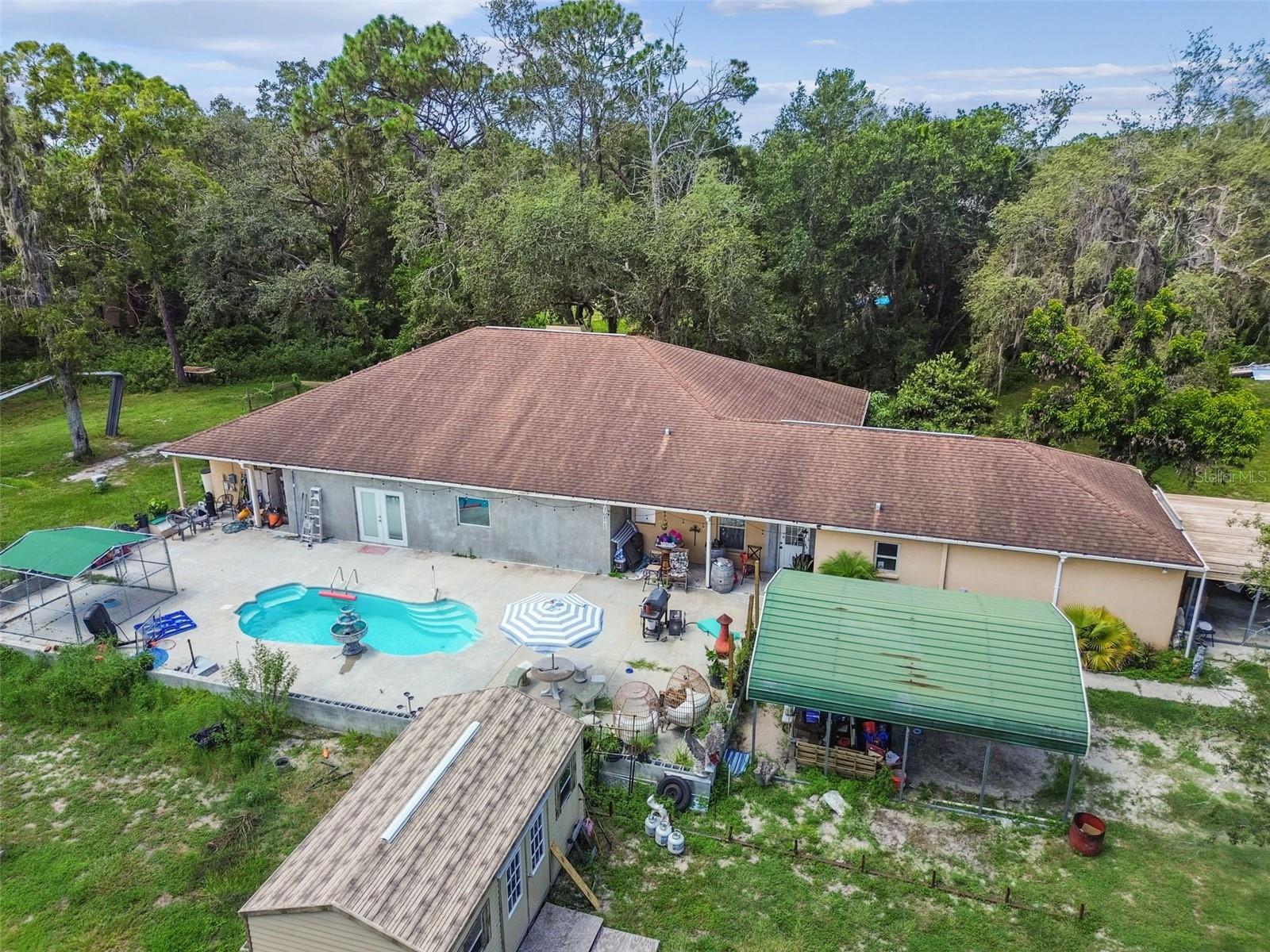 LAKEWOOD ACRES - Residential