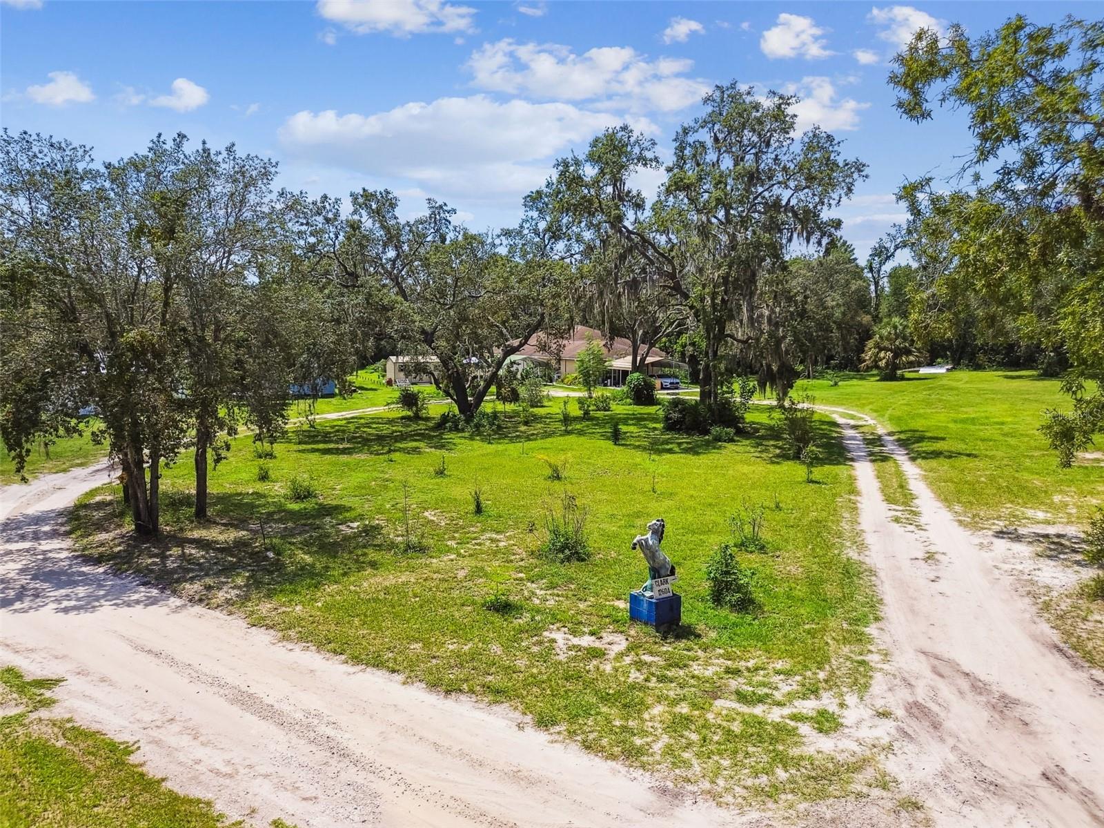 LAKEWOOD ACRES - Residential