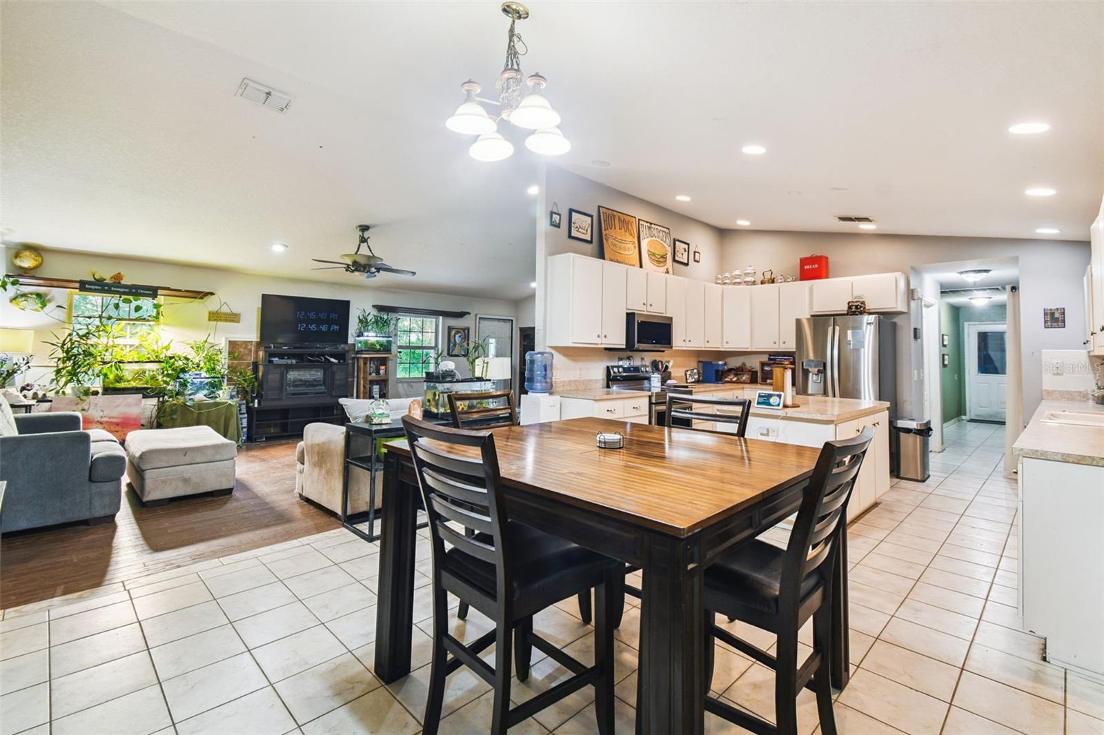 LAKEWOOD ACRES - Residential