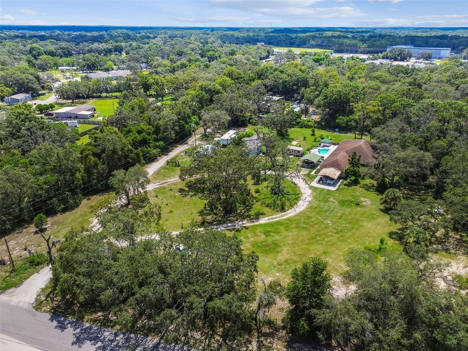 LAKEWOOD ACRES - Residential