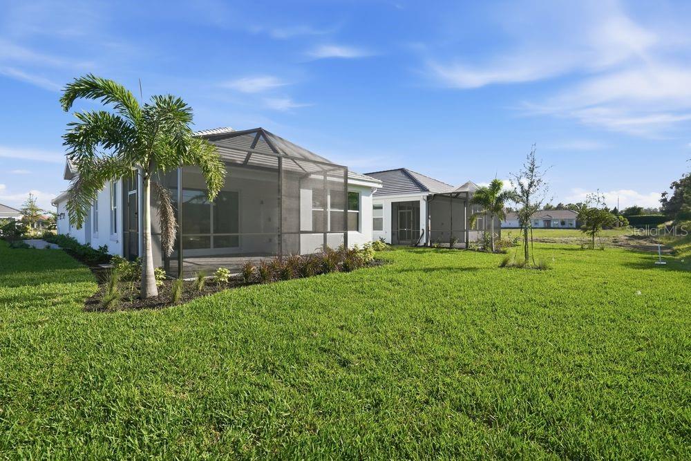 AZARIO ESPLANADE - Residential