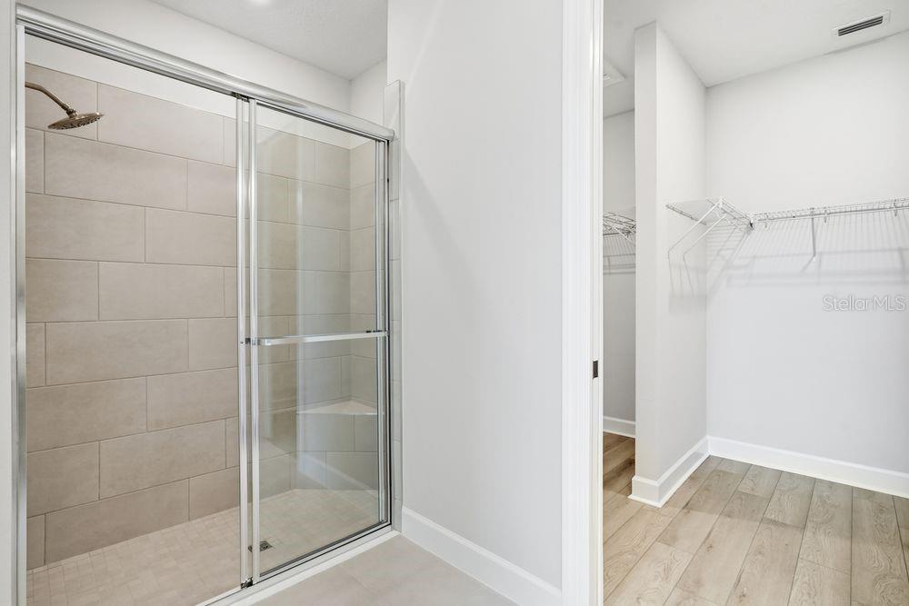 AZARIO ESPLANADE - Residential