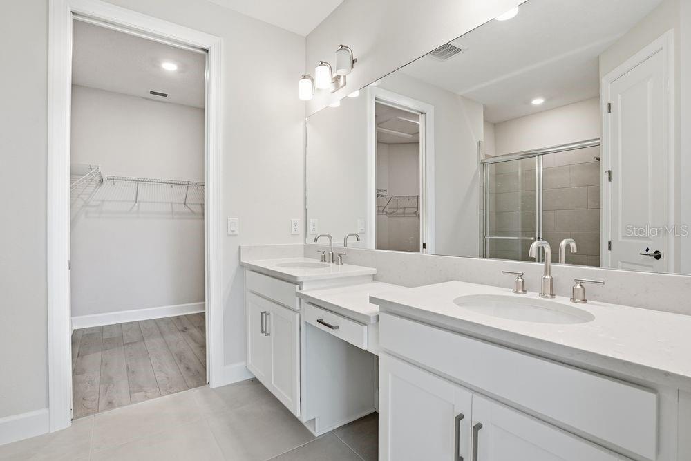 AZARIO ESPLANADE - Residential