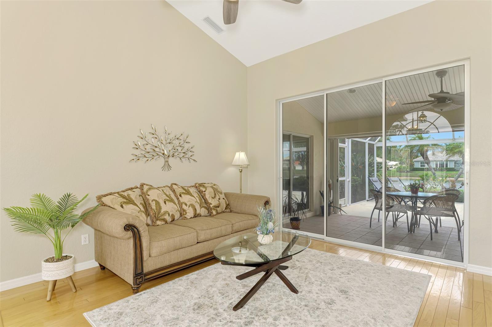 WHITESTONE/SOUTHWOOD - Residential