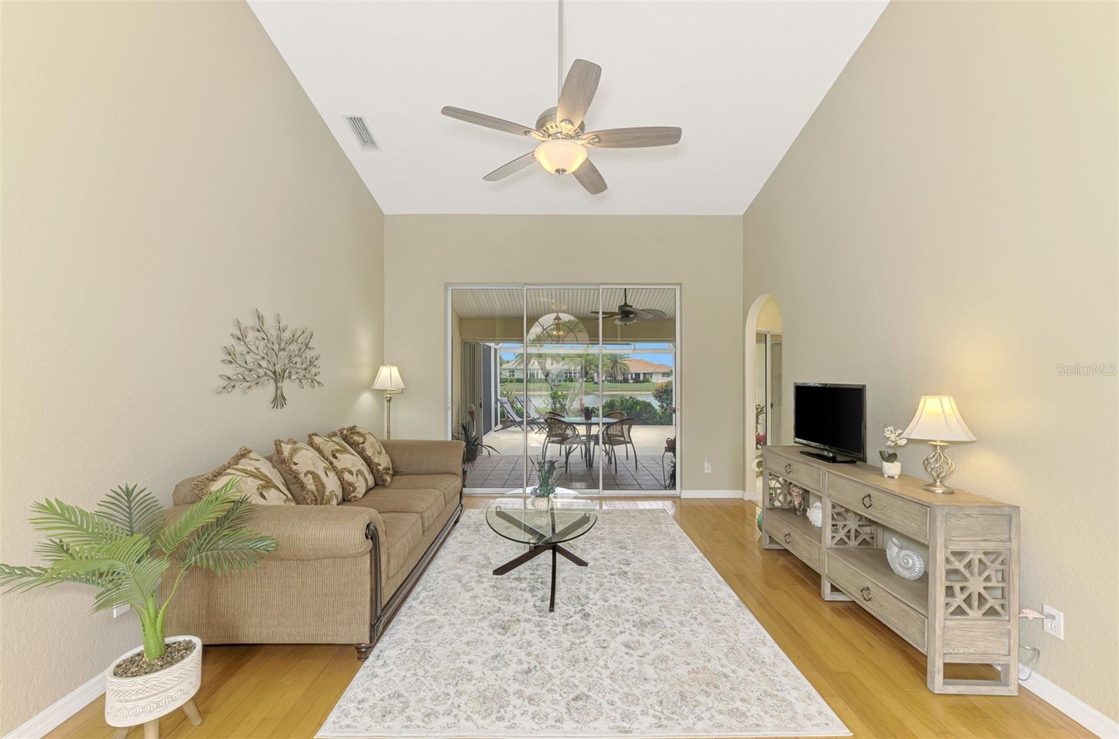 WHITESTONE/SOUTHWOOD - Residential