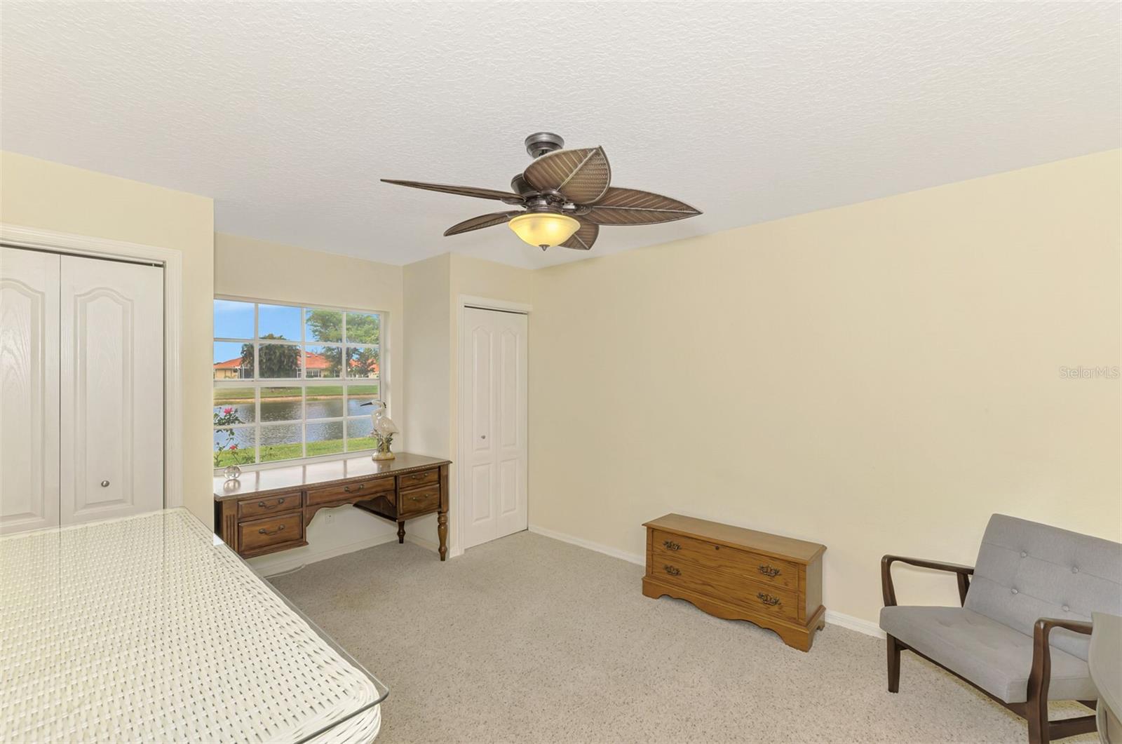 WHITESTONE/SOUTHWOOD - Residential