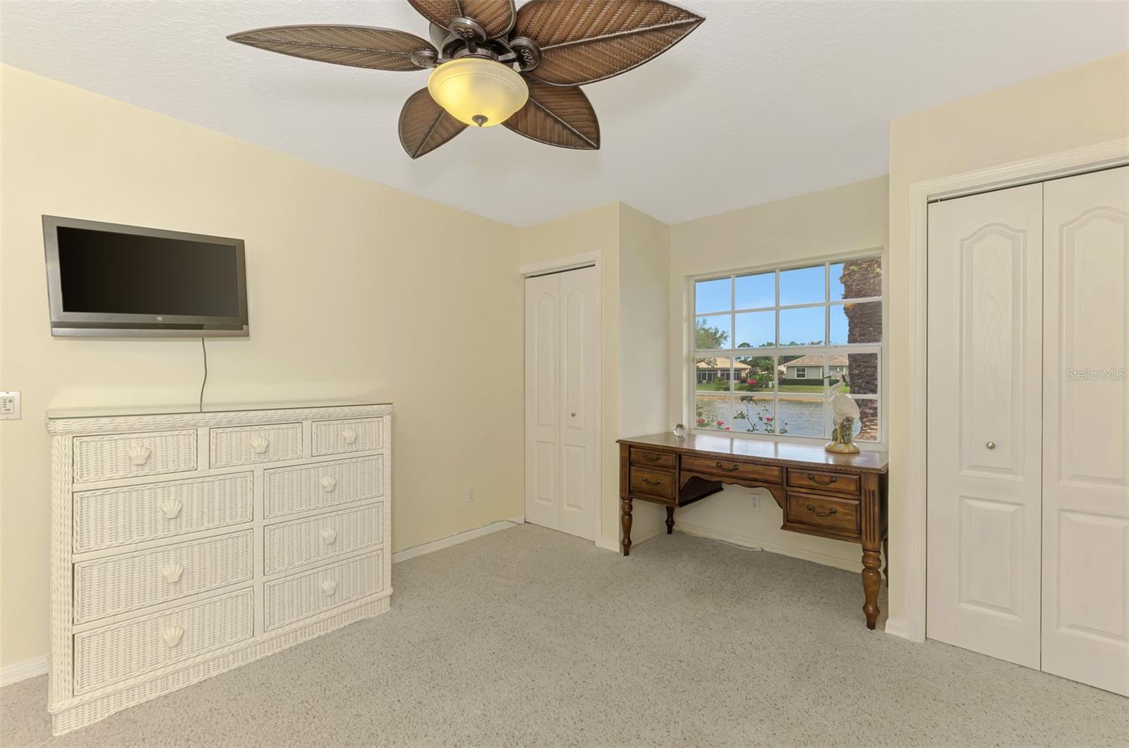 WHITESTONE/SOUTHWOOD - Residential