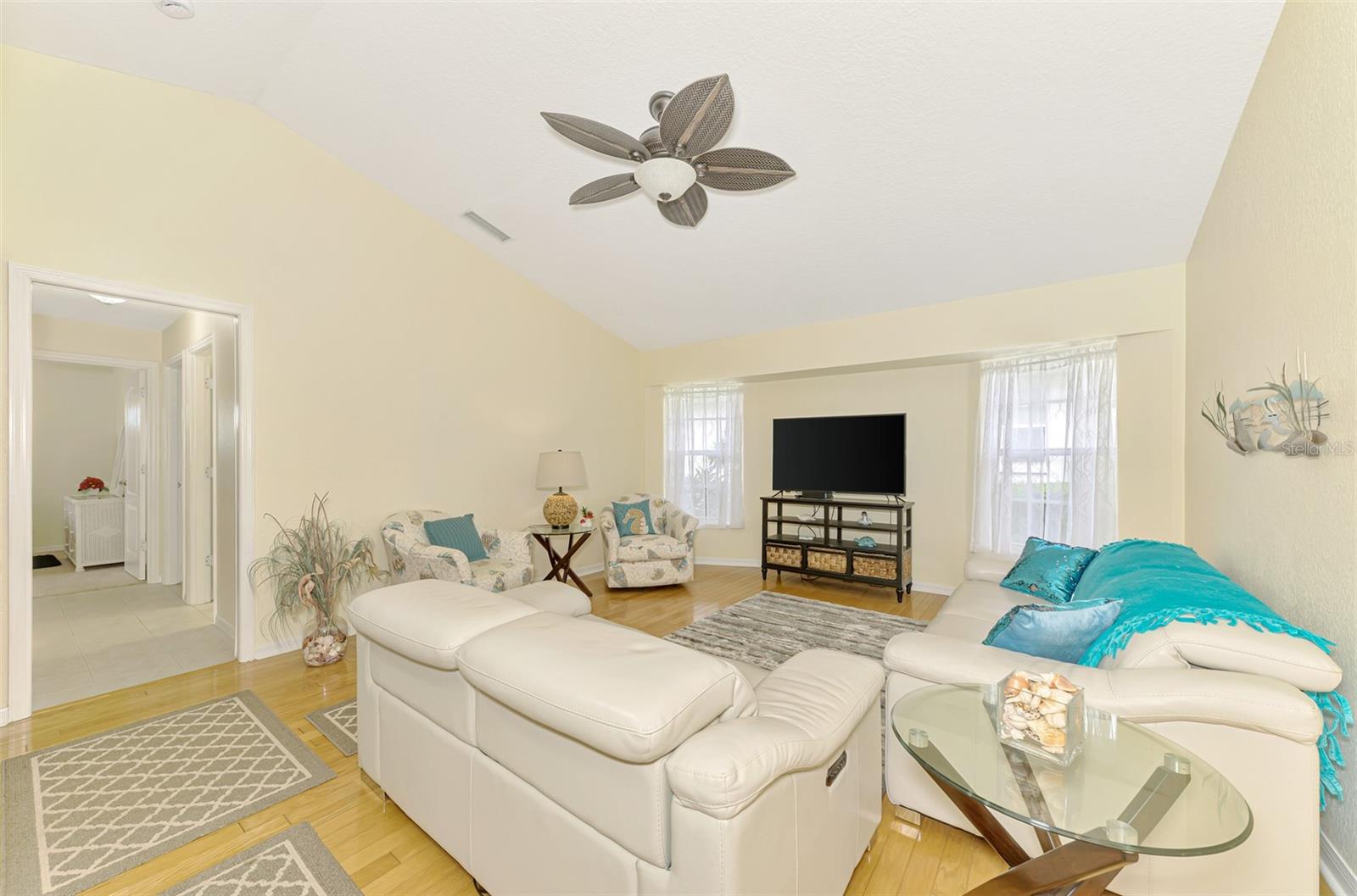 WHITESTONE/SOUTHWOOD - Residential