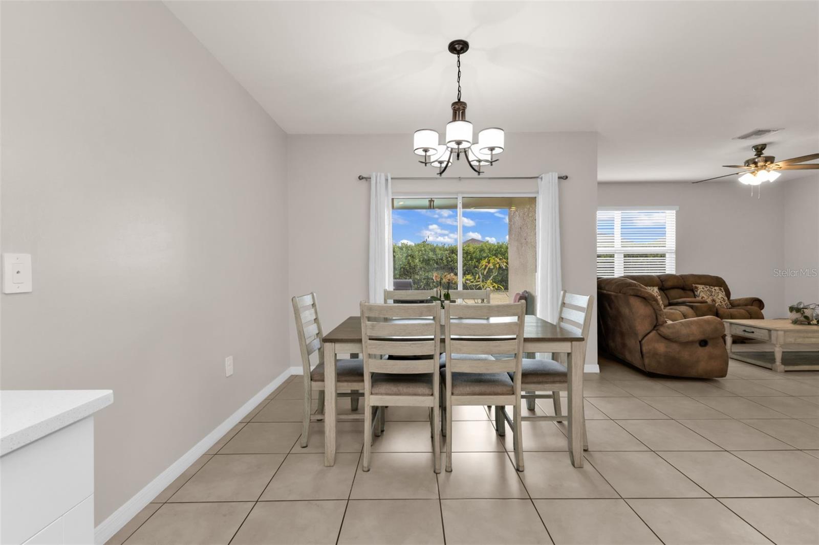 RIVER CLUB - Residential