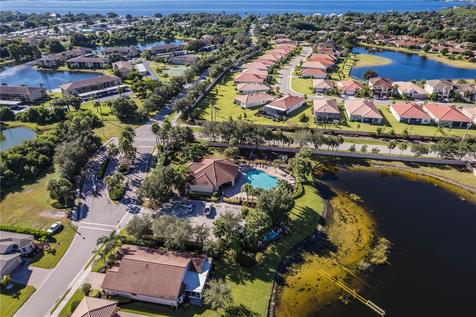 RIVER CLUB - Residential