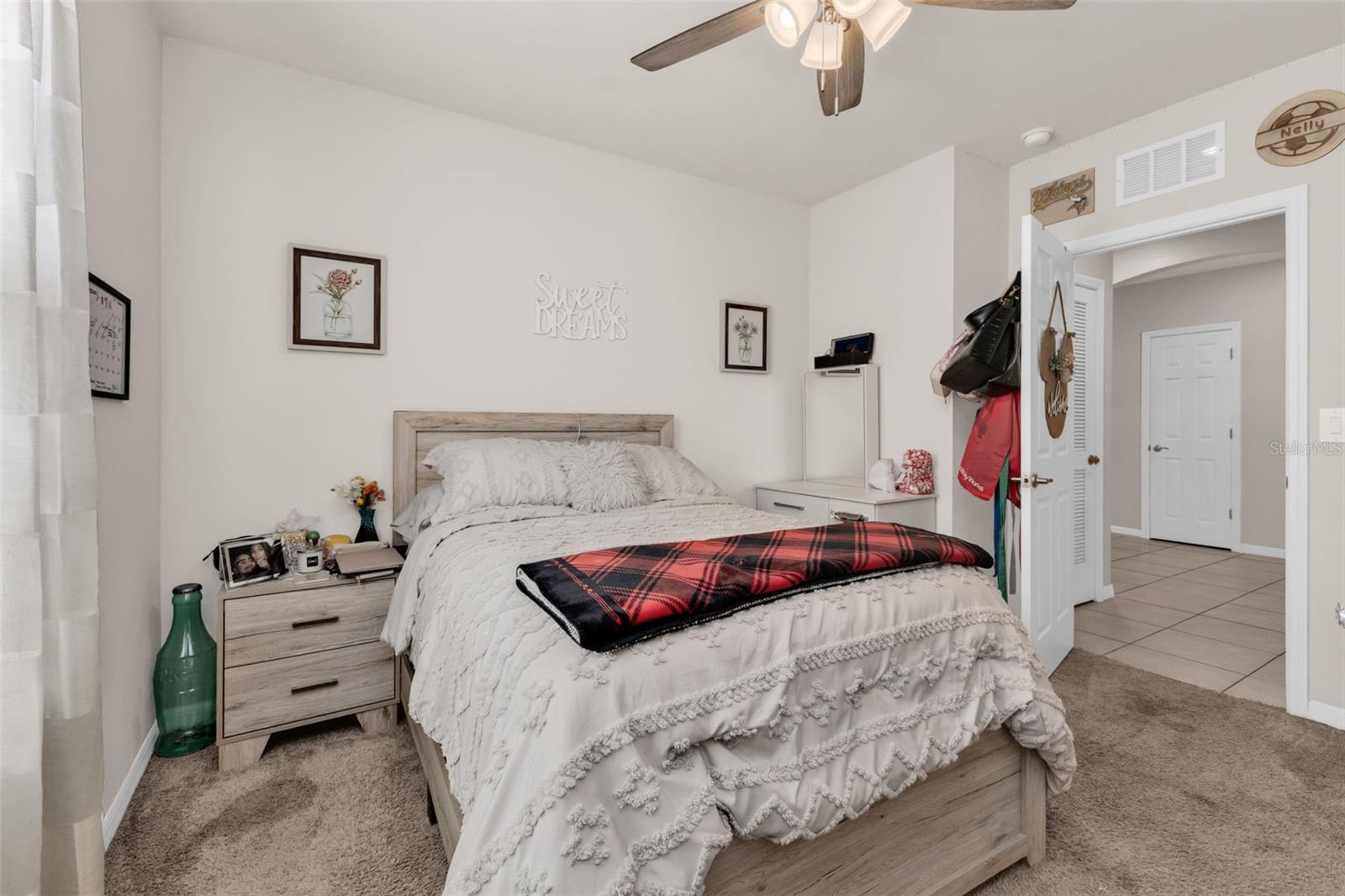 RIVER CLUB - Residential