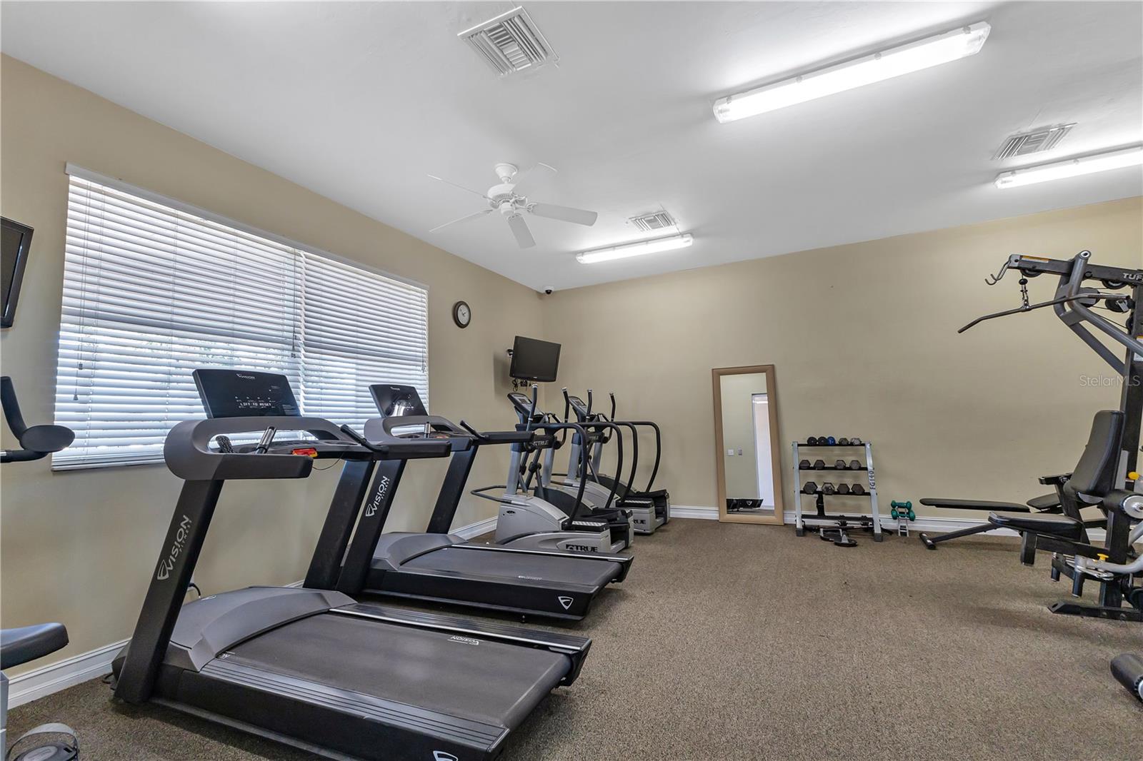 RIVER CLUB - Residential