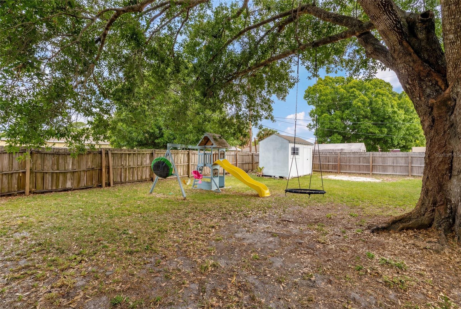 VERO BEACH HIGHLANDS - Residential