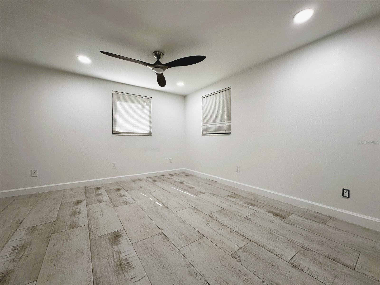 ELLIOTT & HARRISON SUB - Residential