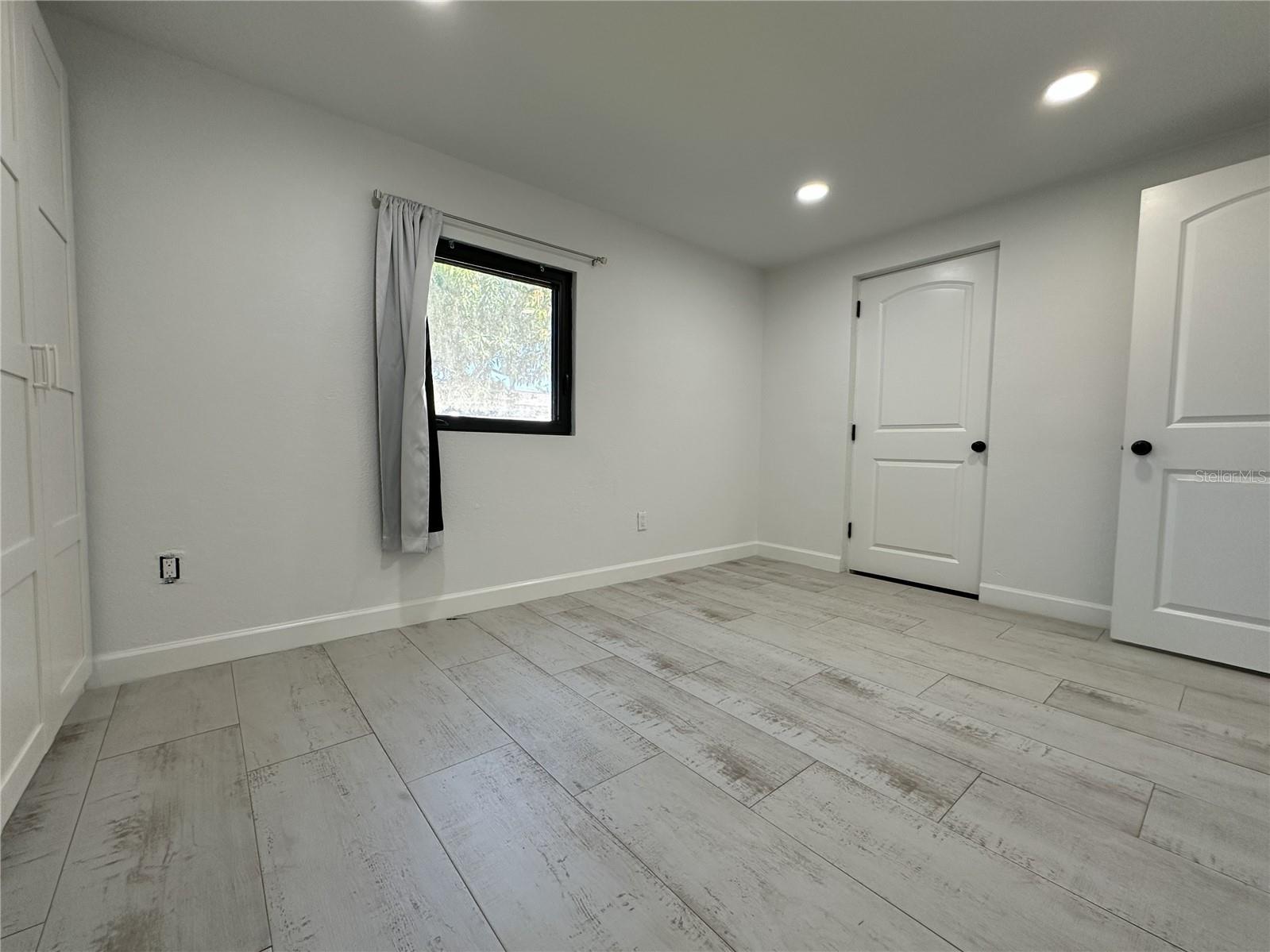 ELLIOTT & HARRISON SUB - Residential