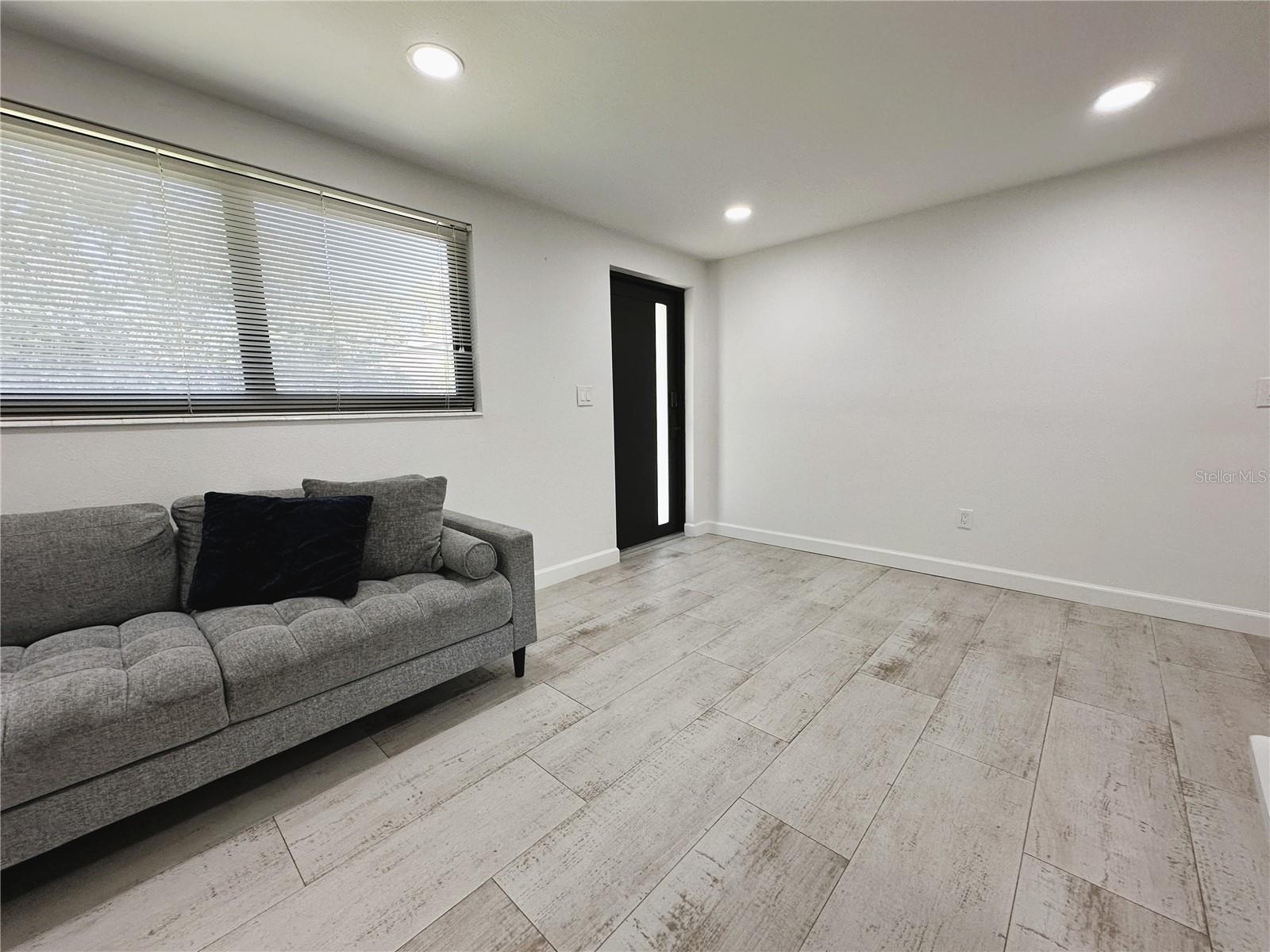 ELLIOTT & HARRISON SUB - Residential