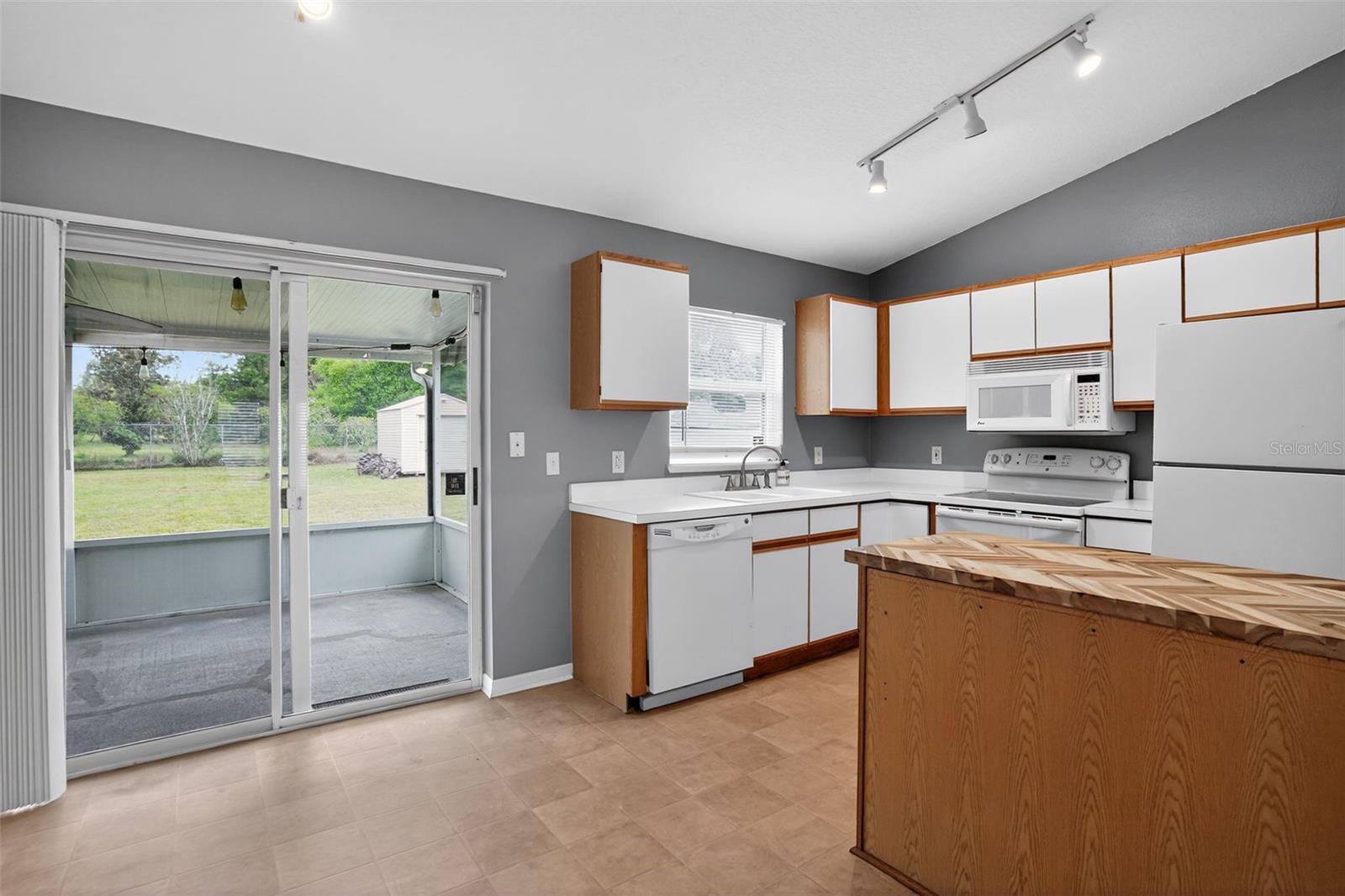 DELTONA LAKES UNIT 59 - Residential