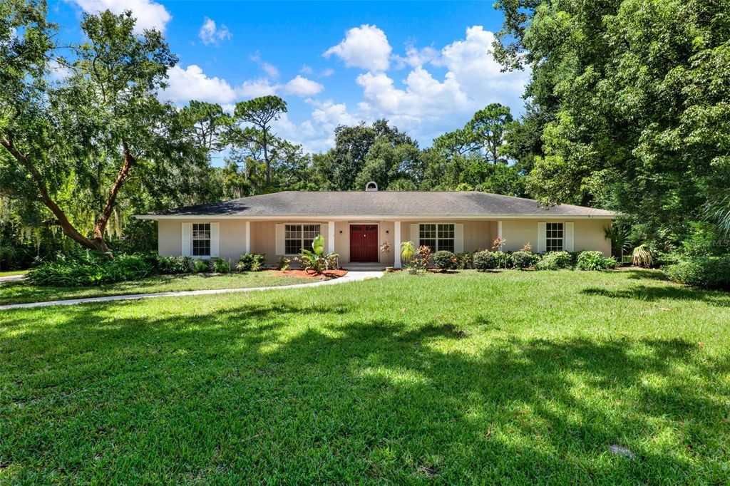 Photo of 228 Arnold Avenue, Longwood, FL 32750 (MLS # O6345428)
